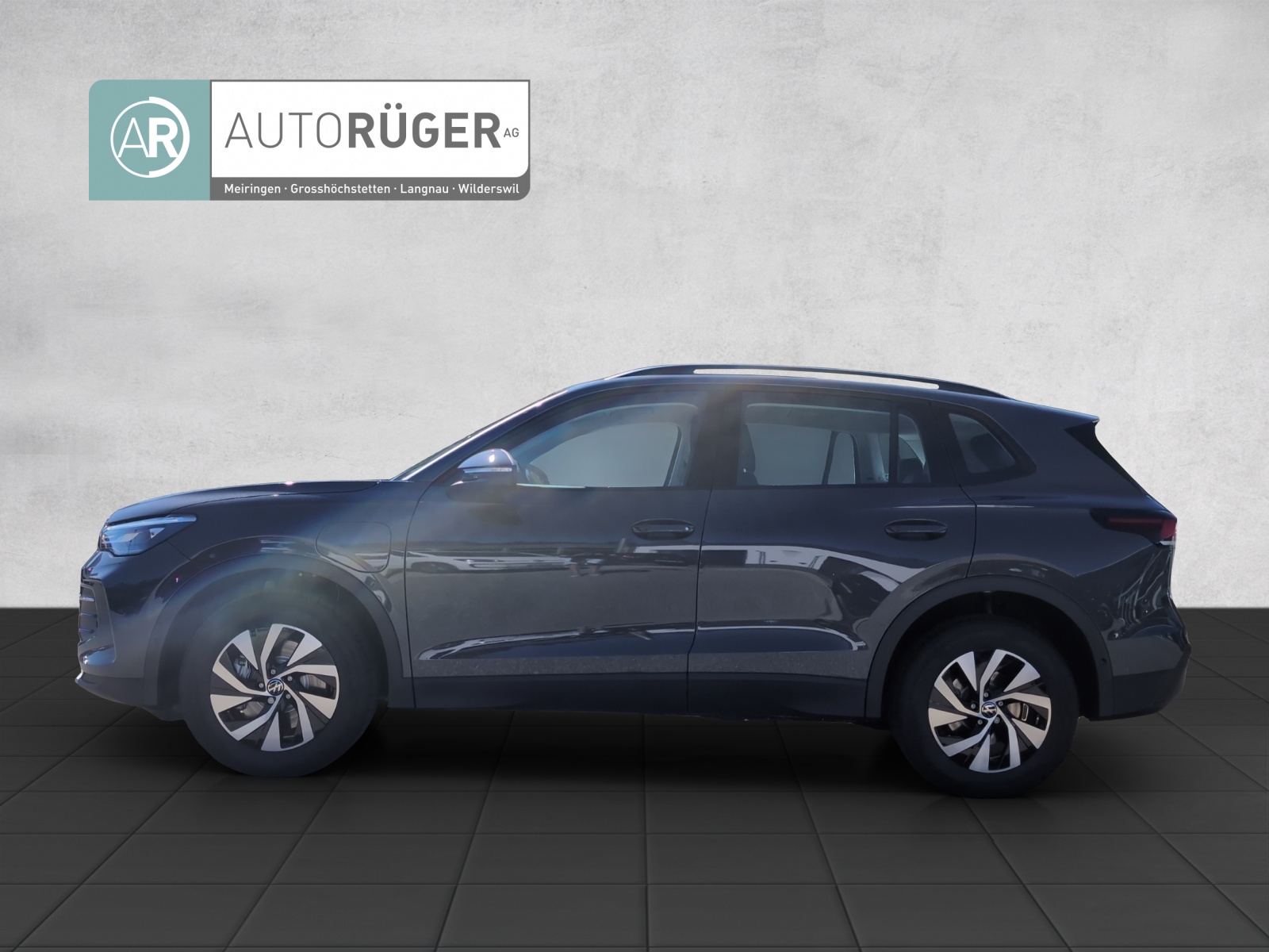 VW Tiguan Life-image-2
