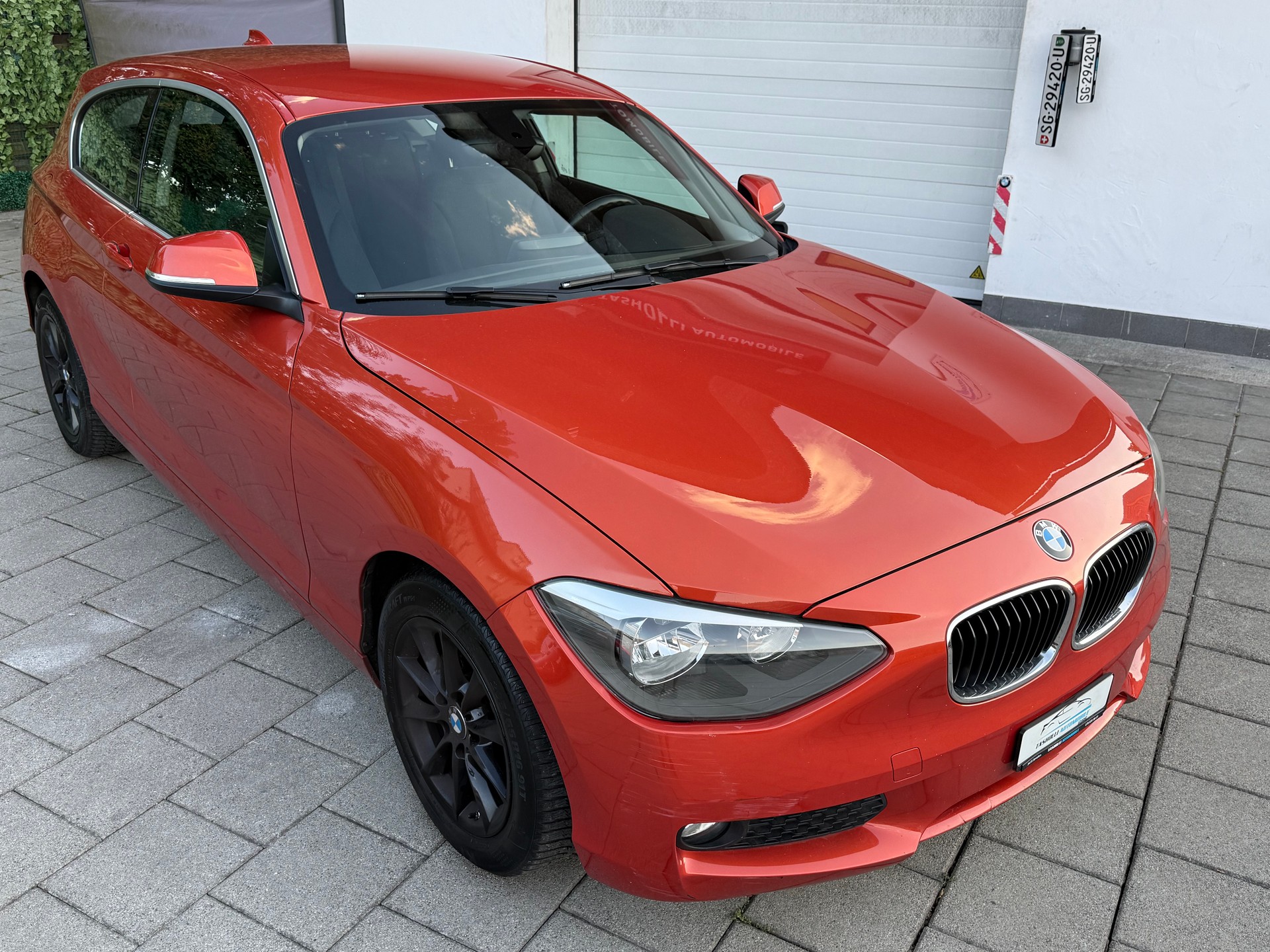 BMW 116i-image-9