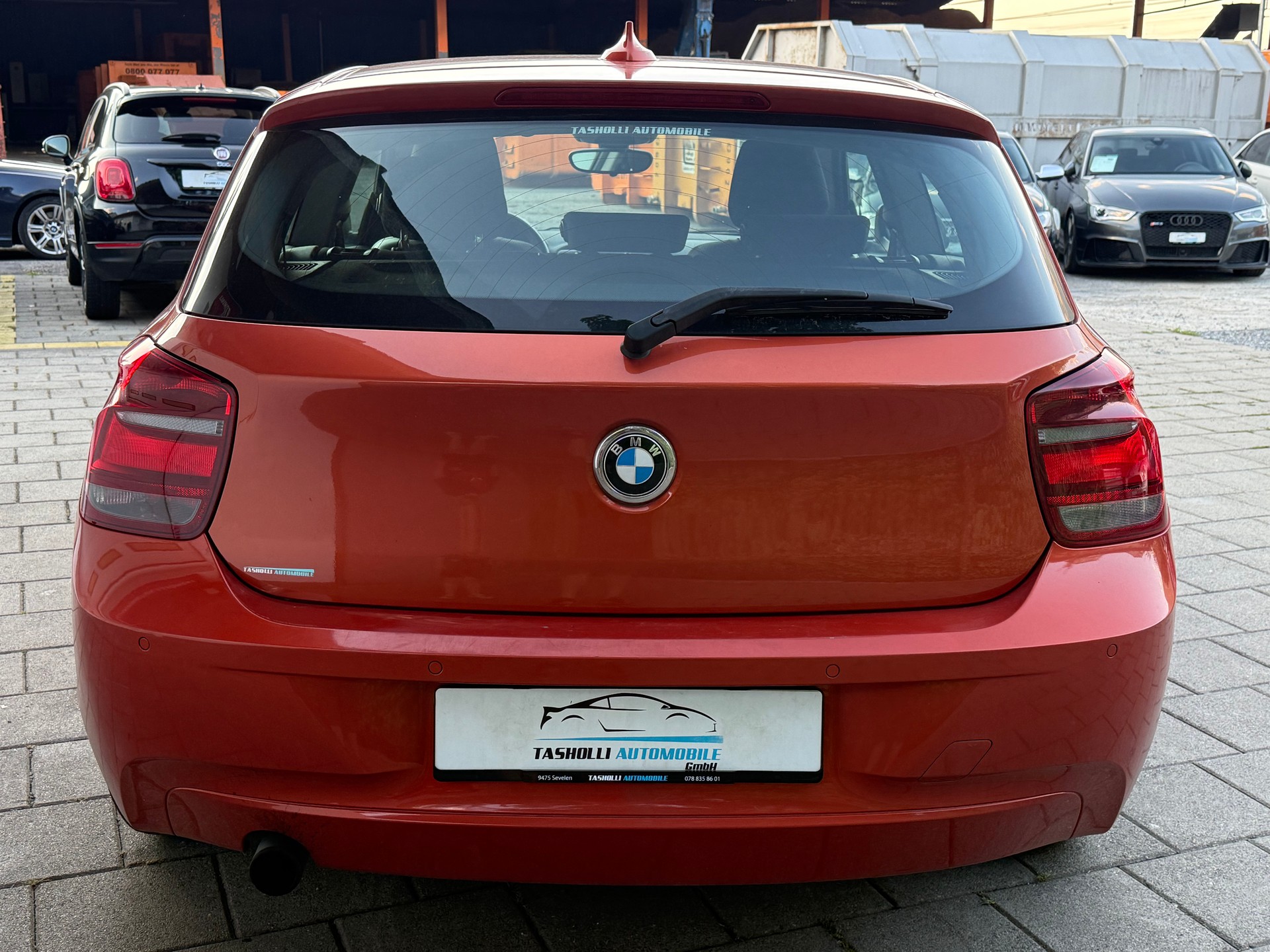 BMW 116i-image-5
