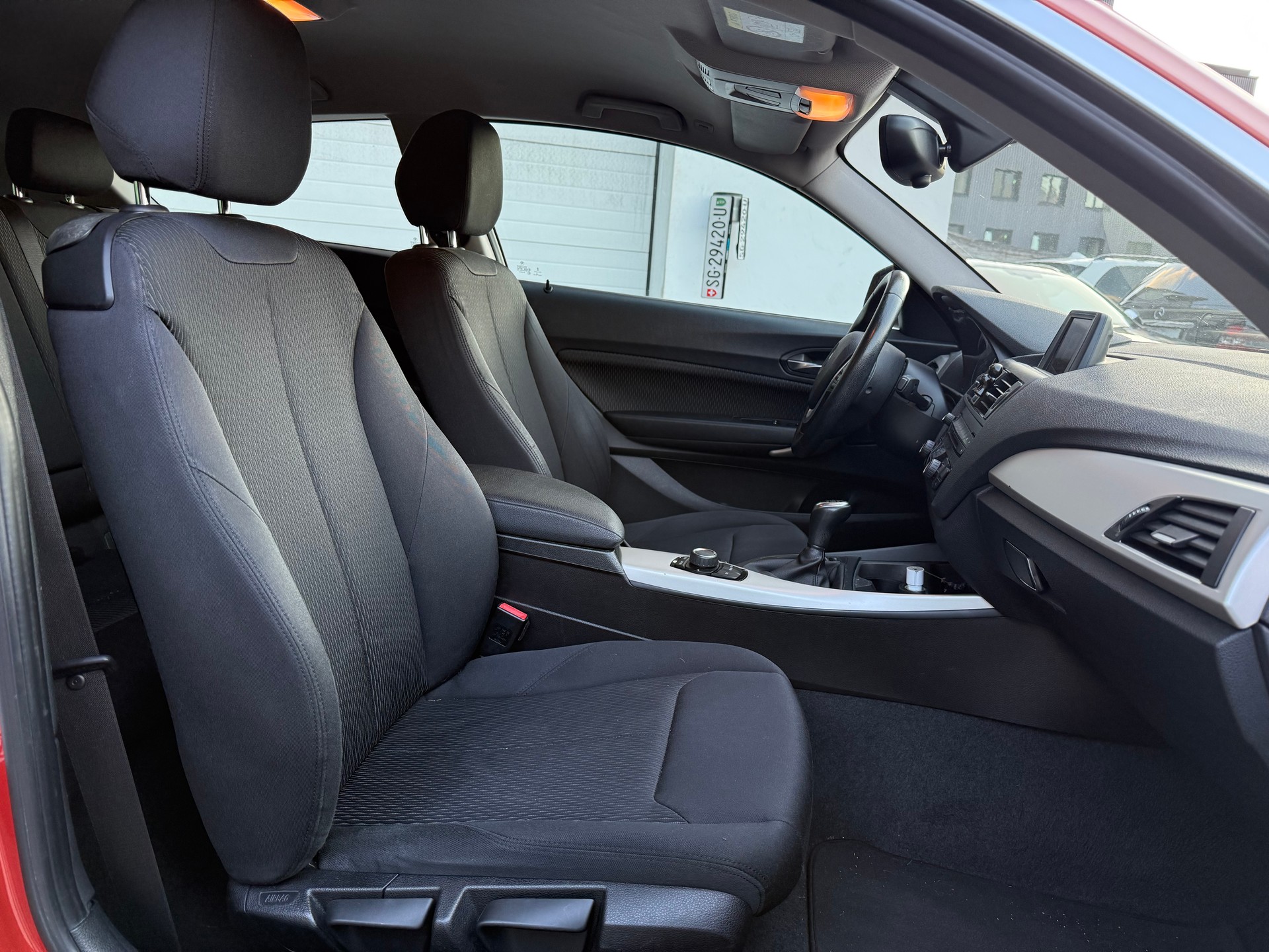 BMW 116i-image-11