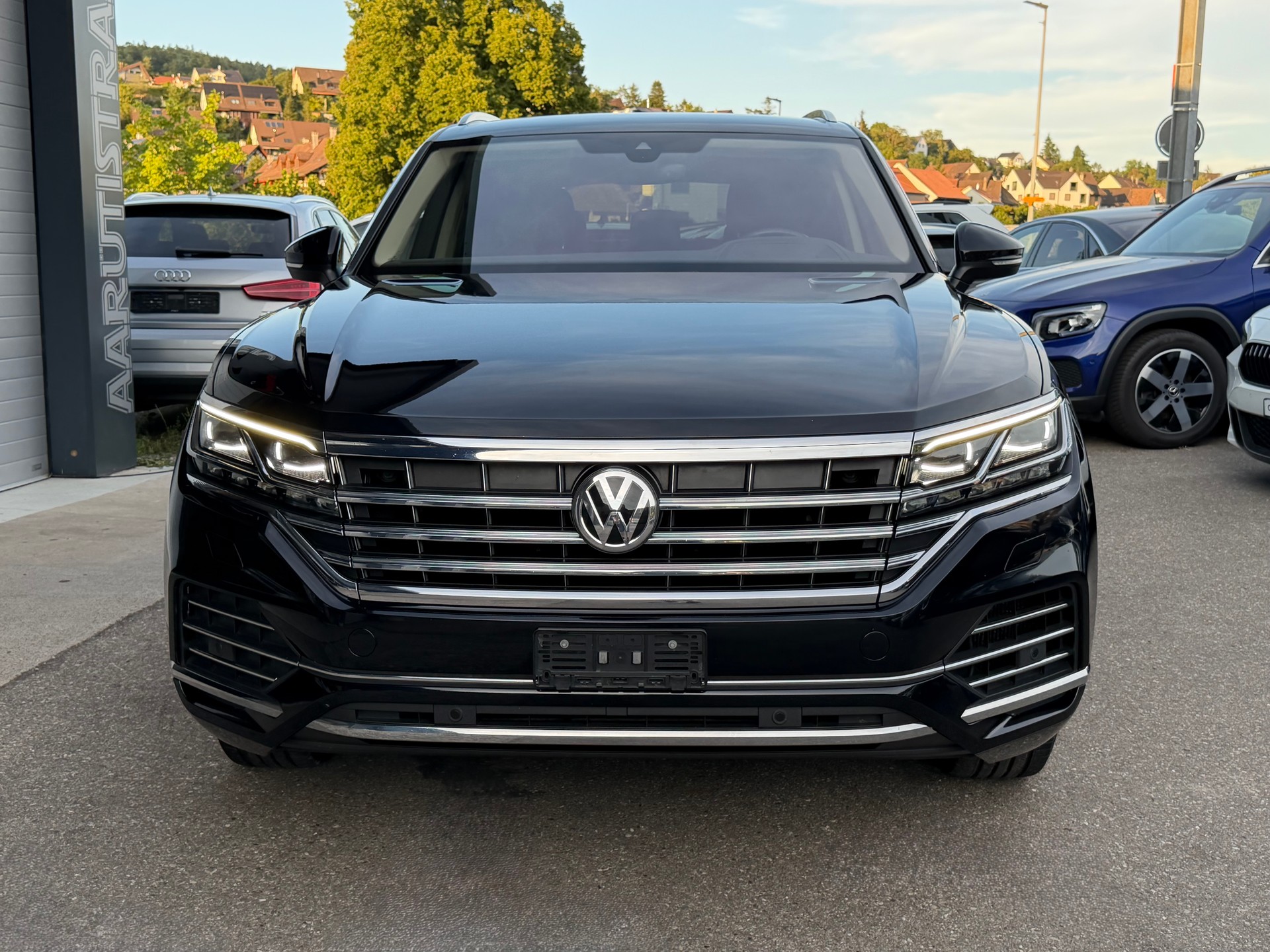 VW Touareg 3.0 TDI Atmosphere Tiptronic Frisch MFK und Service-image-1
