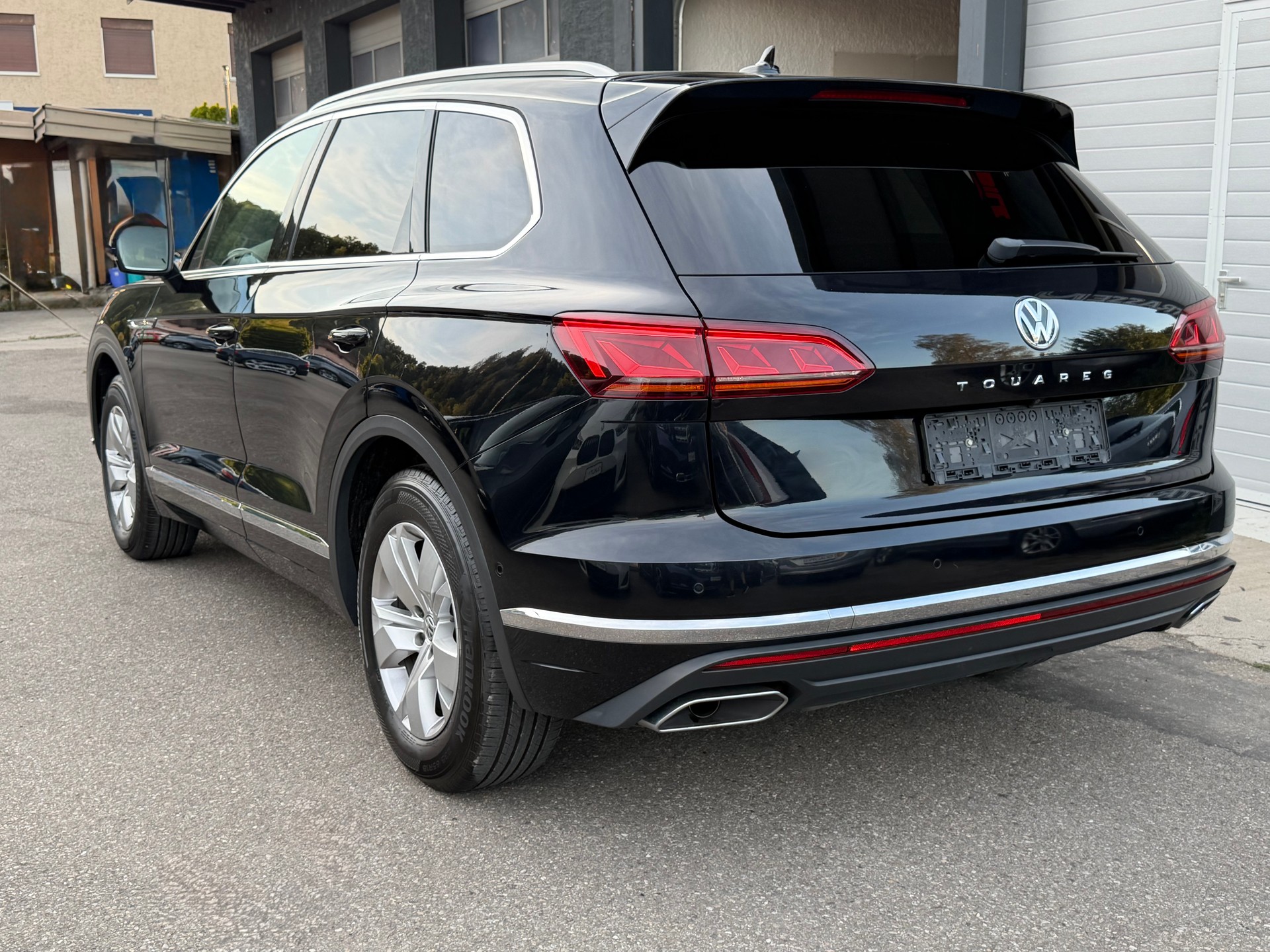 VW Touareg 3.0 TDI Atmosphere Tiptronic Frisch MFK und Service-image-3