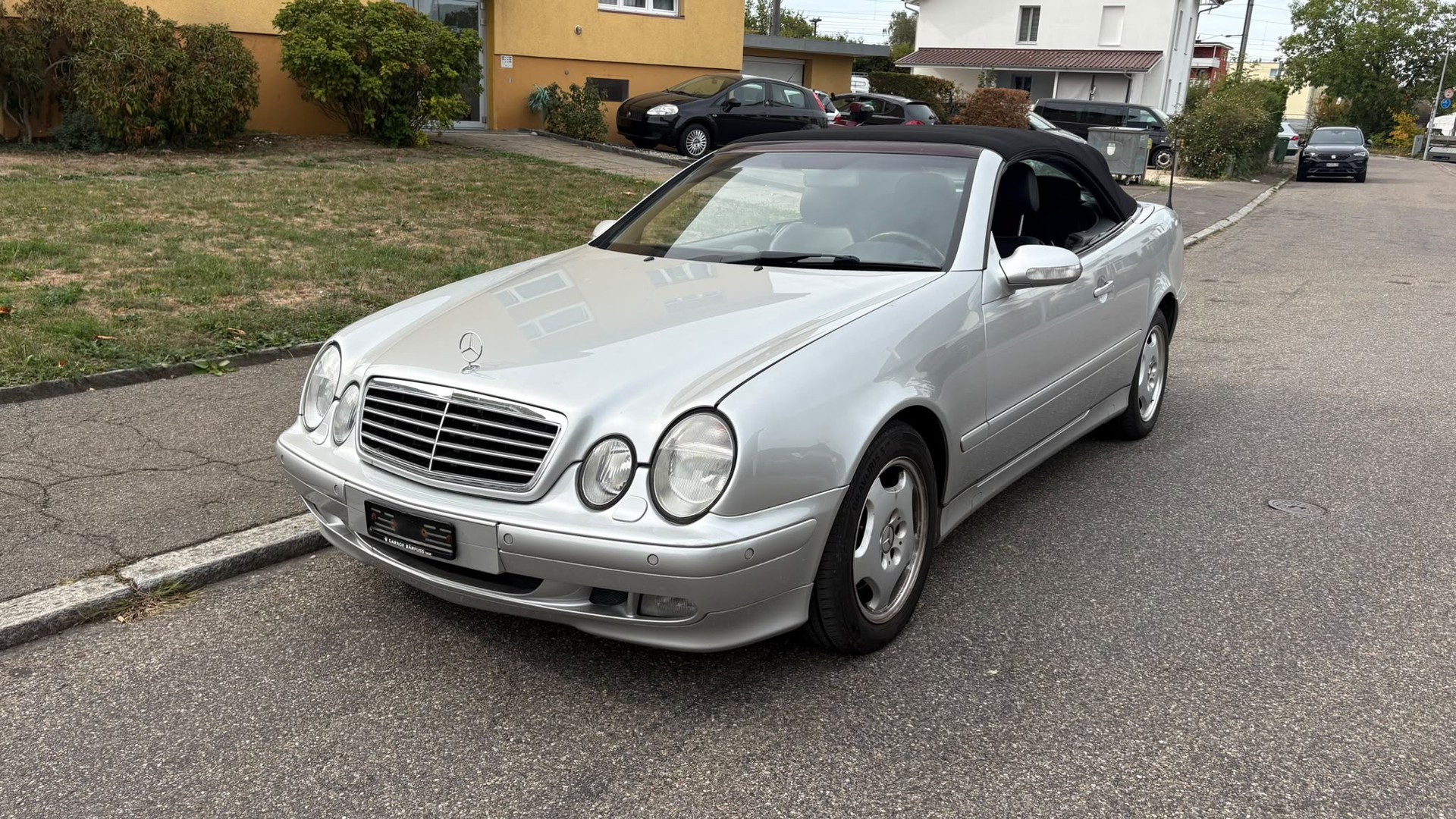 MERCEDES-BENZ CLK 320 Elégance Automatic-image-1