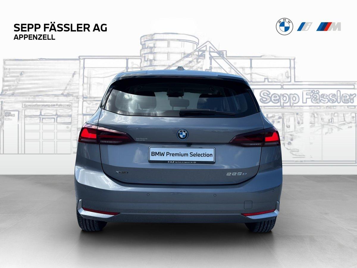 BMW 225e xDrive Active Tourer-image-3