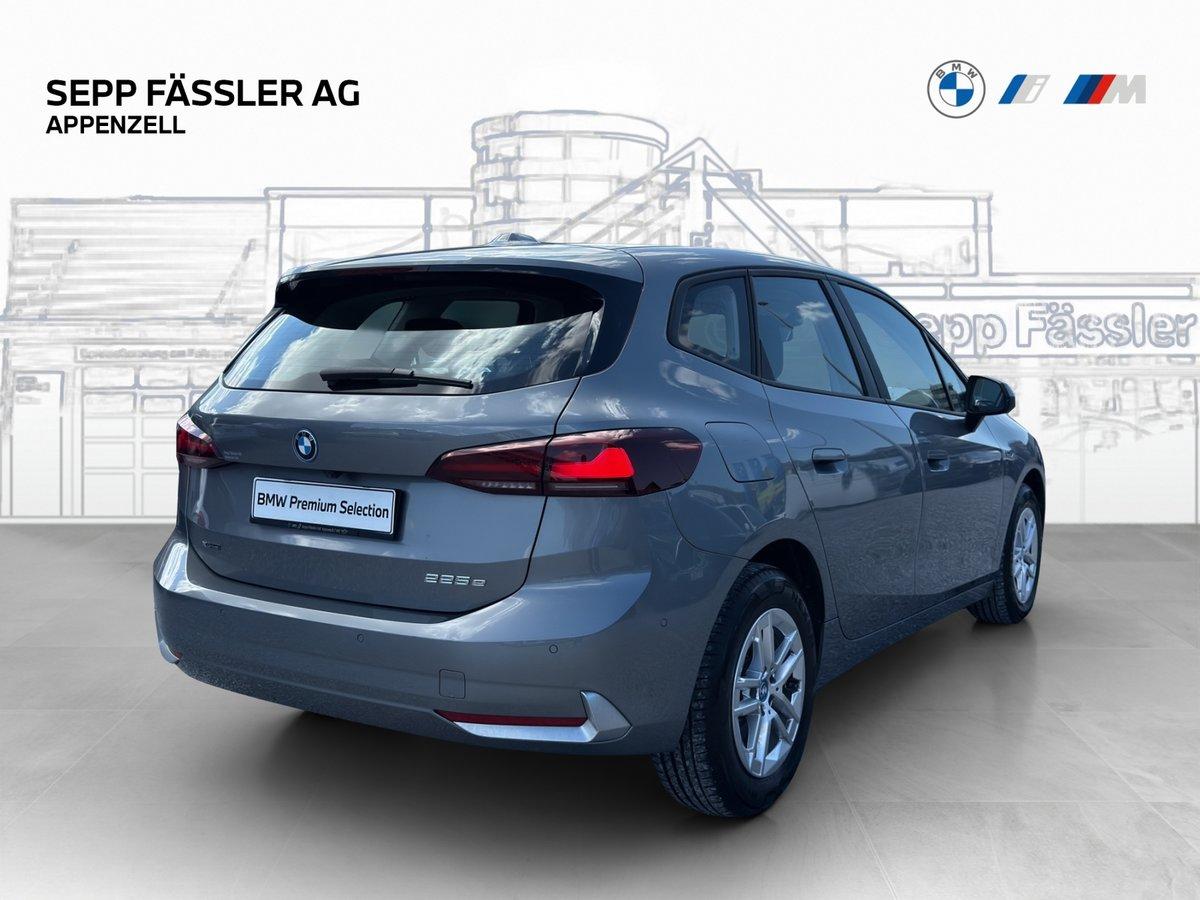 BMW 225e xDrive Active Tourer-image-4