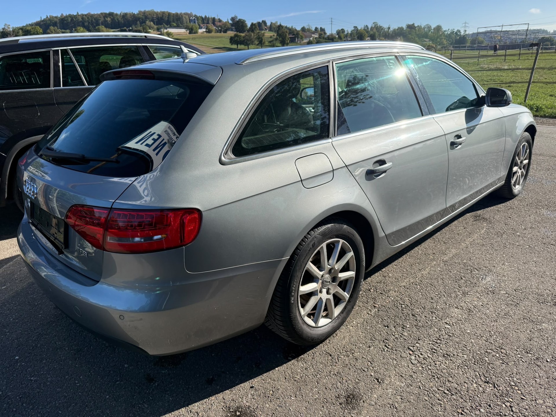 AUDI A4 Avant 1.8 TFSI multitronic-image-5