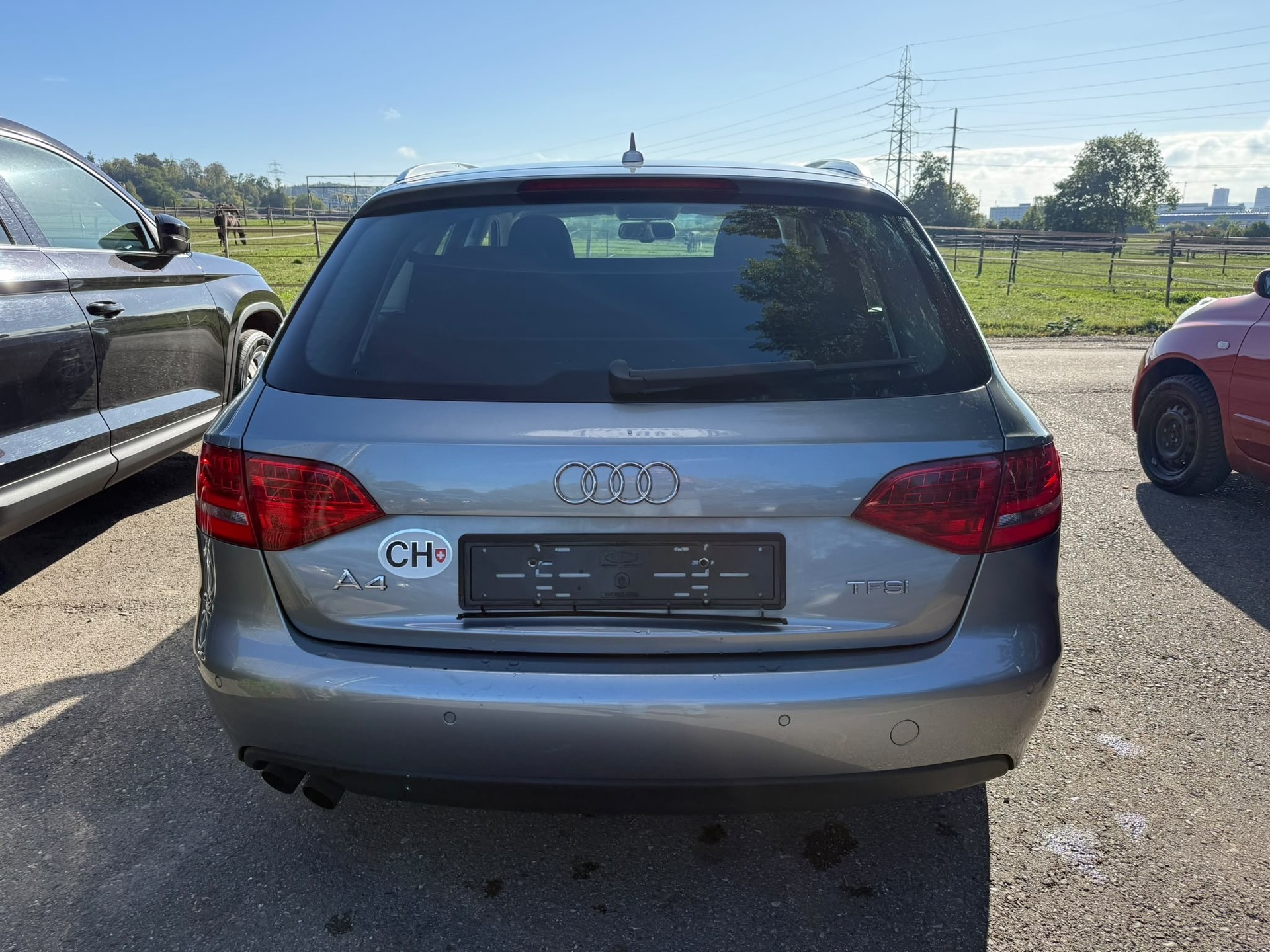 AUDI A4 Avant 1.8 TFSI multitronic-image-4