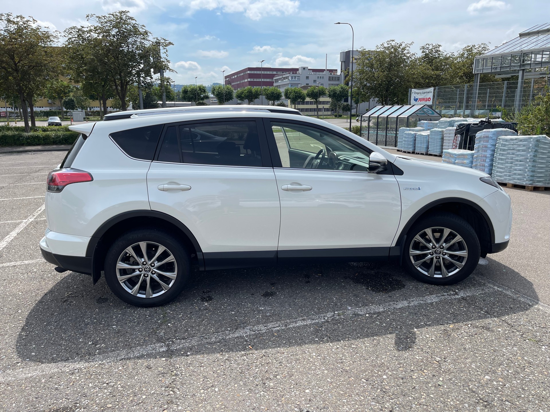 TOYOTA 2.5 HSD Premium-image-1