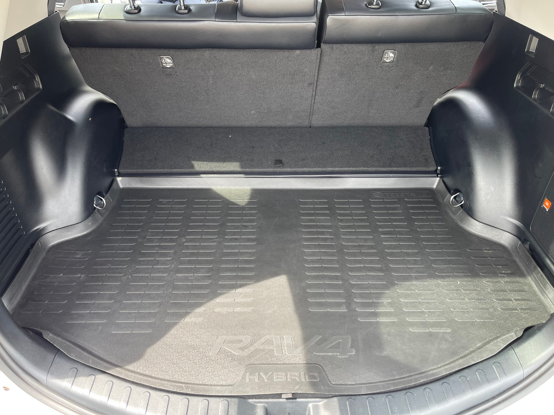 TOYOTA 2.5 HSD Premium-image-8