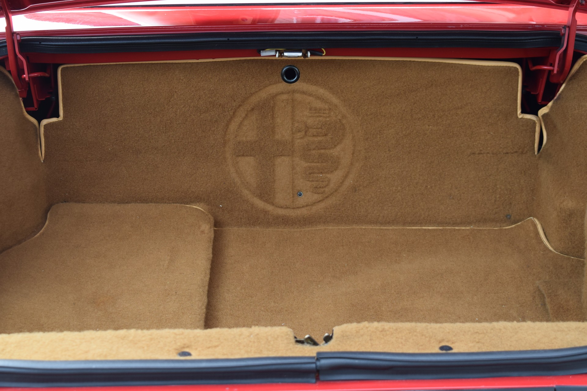 ALFA ROMEO Spider 2.0-image-15