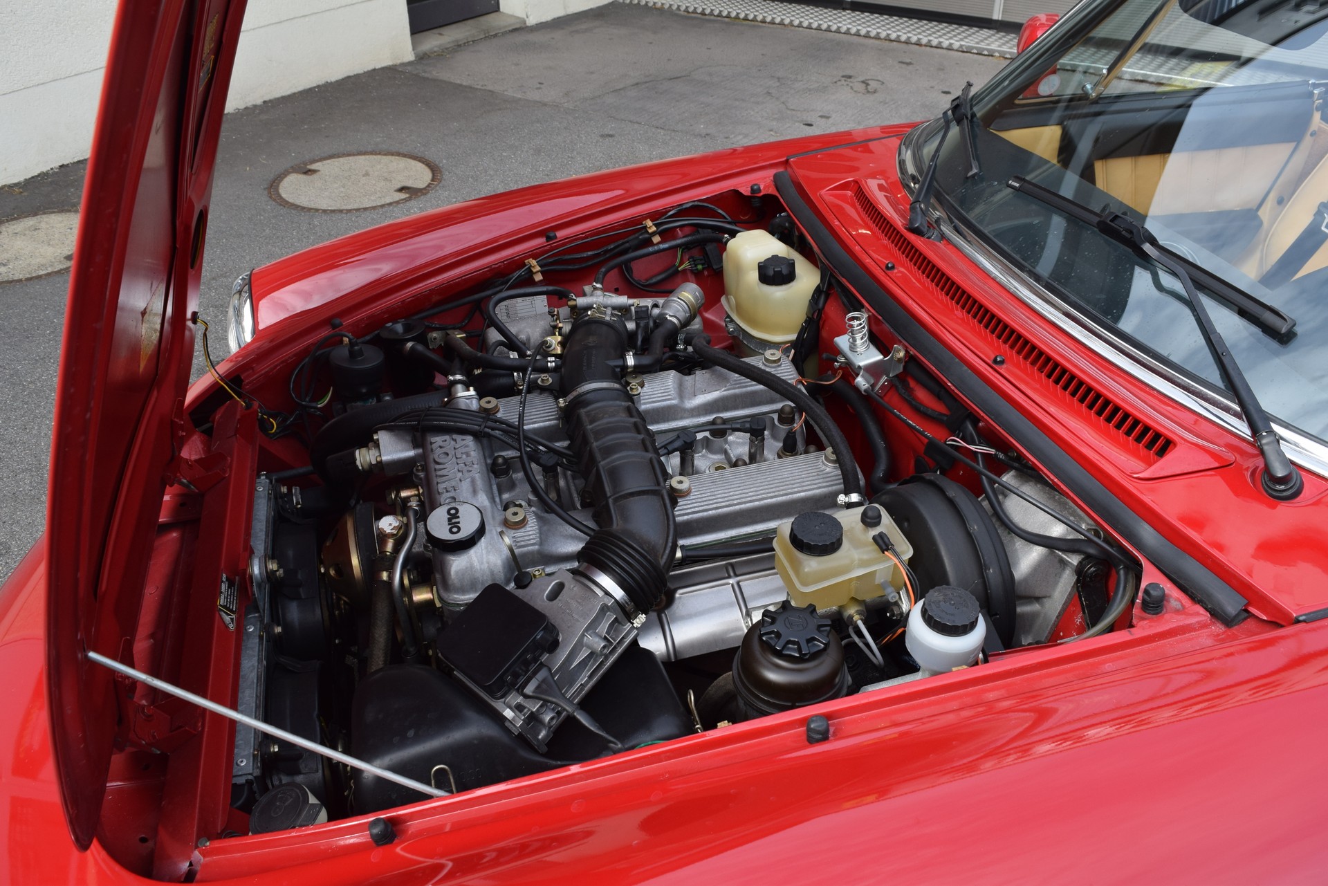 ALFA ROMEO Spider 2.0-image-13