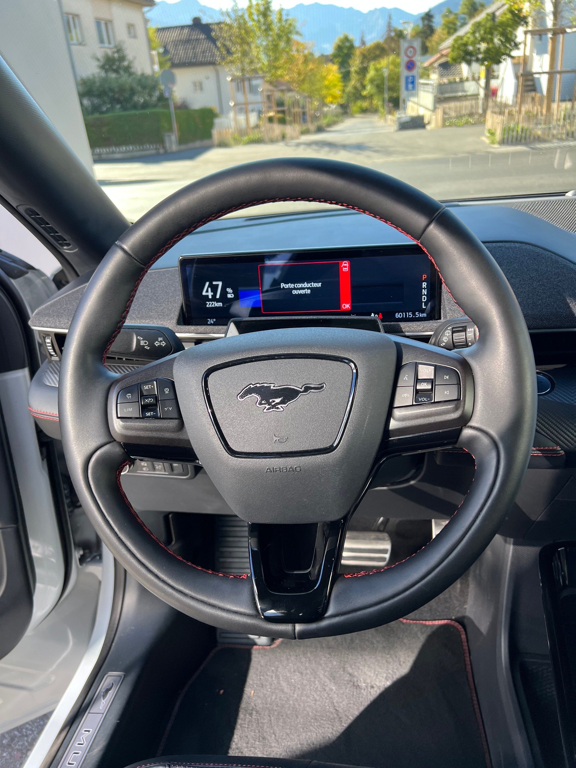 FORD Mustang MACH-E Premium AWD 88 kWh-image-8