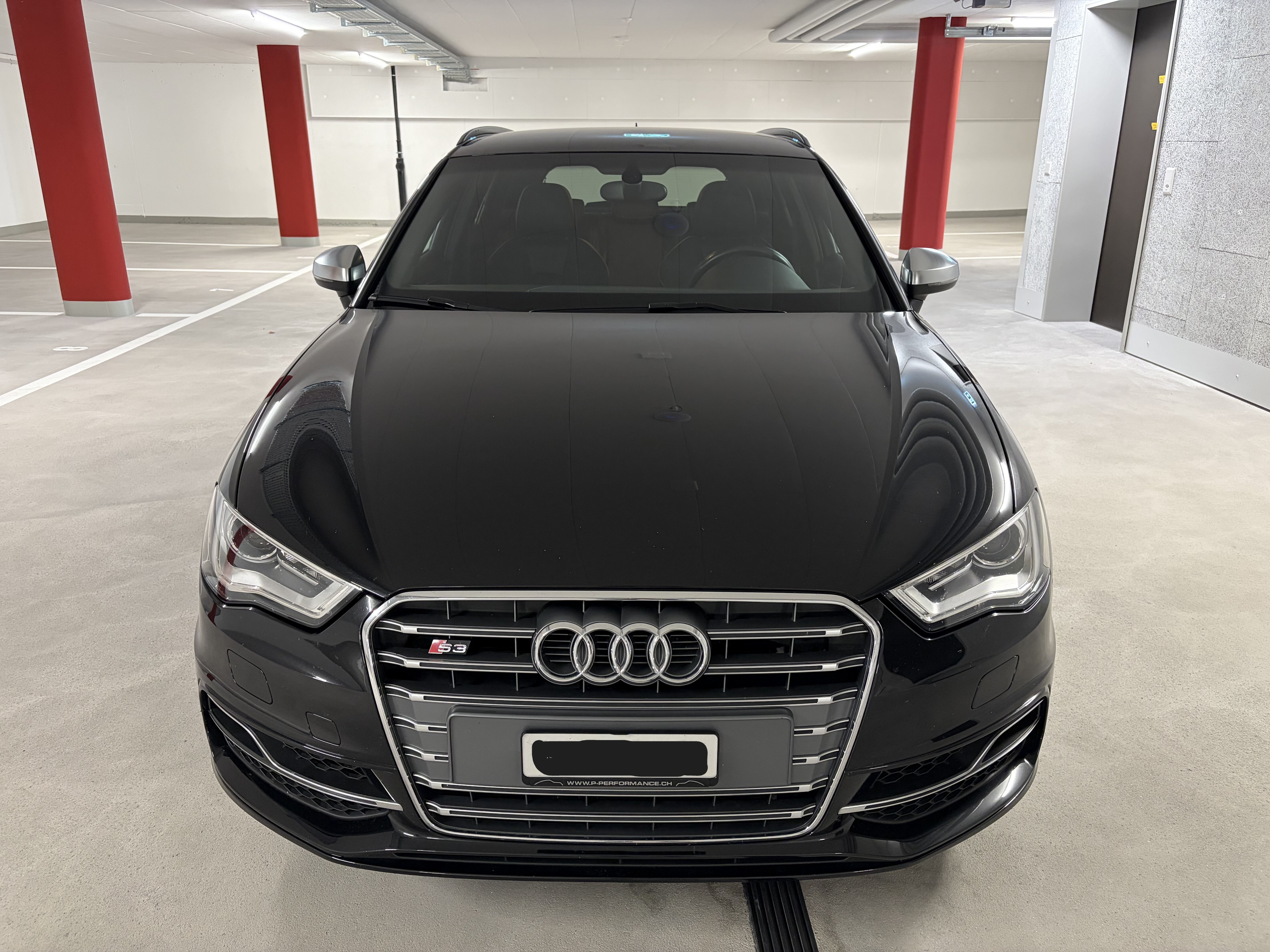 Car photo