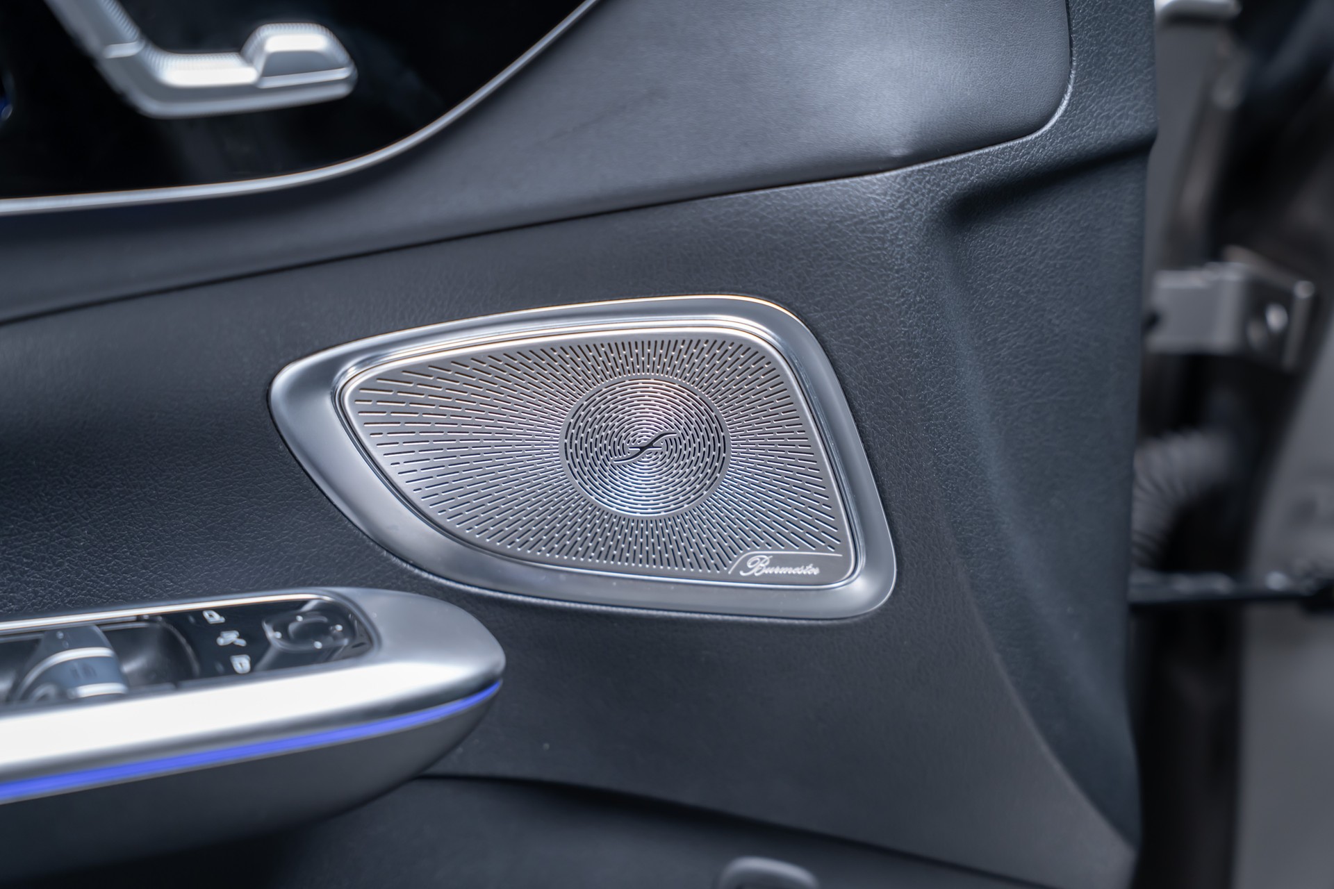 MERCEDES-BENZ C 200 AMG Line 4matic / CH-Fahrzeug / Panorama-Glasdach / 360°Kamera /-image-15