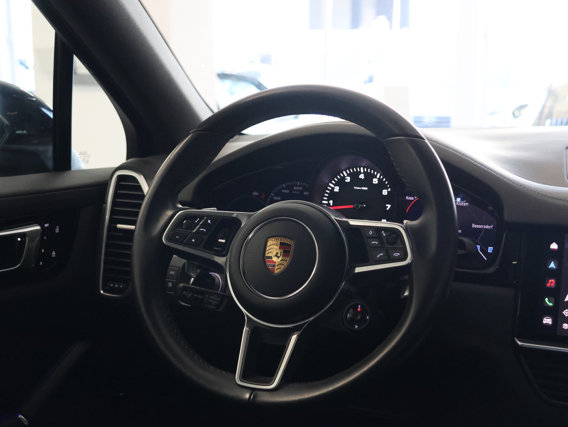 PORSCHE Cayenne Coupé Platinum Edition-image-26