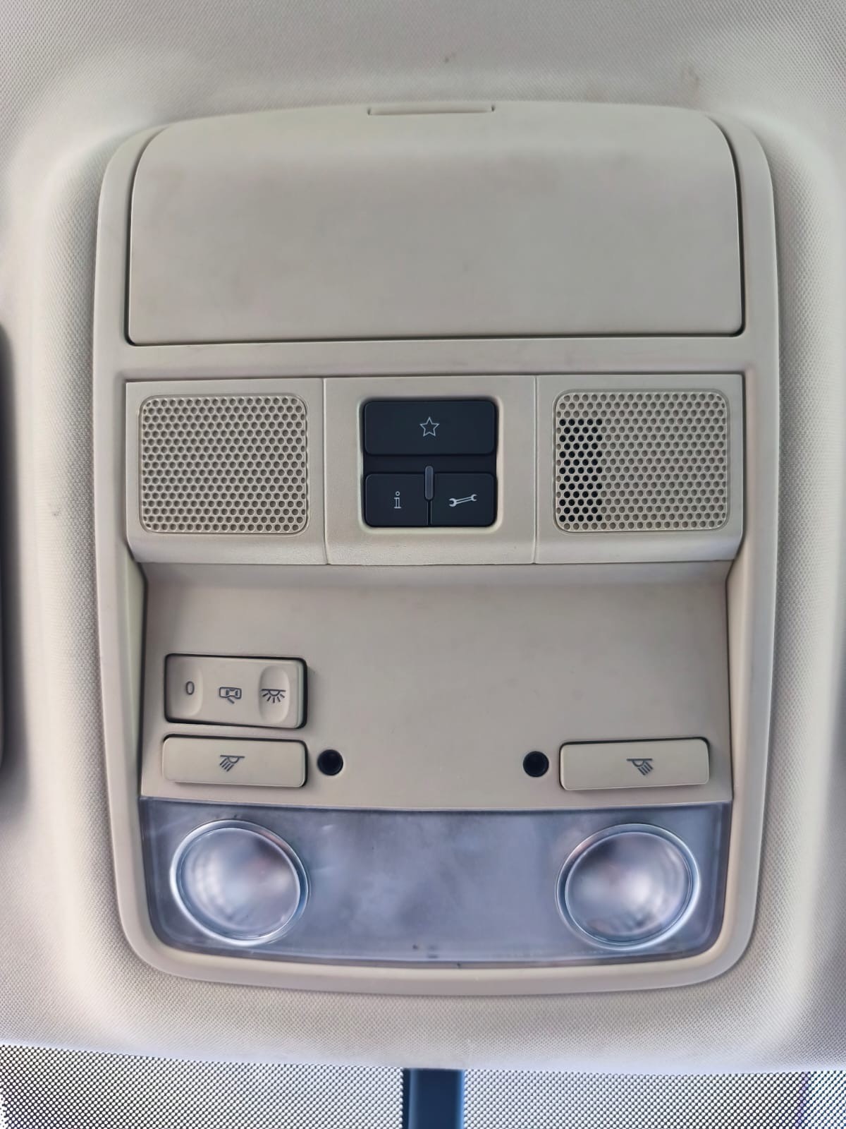 VW Sharan 2.0 TDI BlueMotion Technology Highline DSG-image-26
