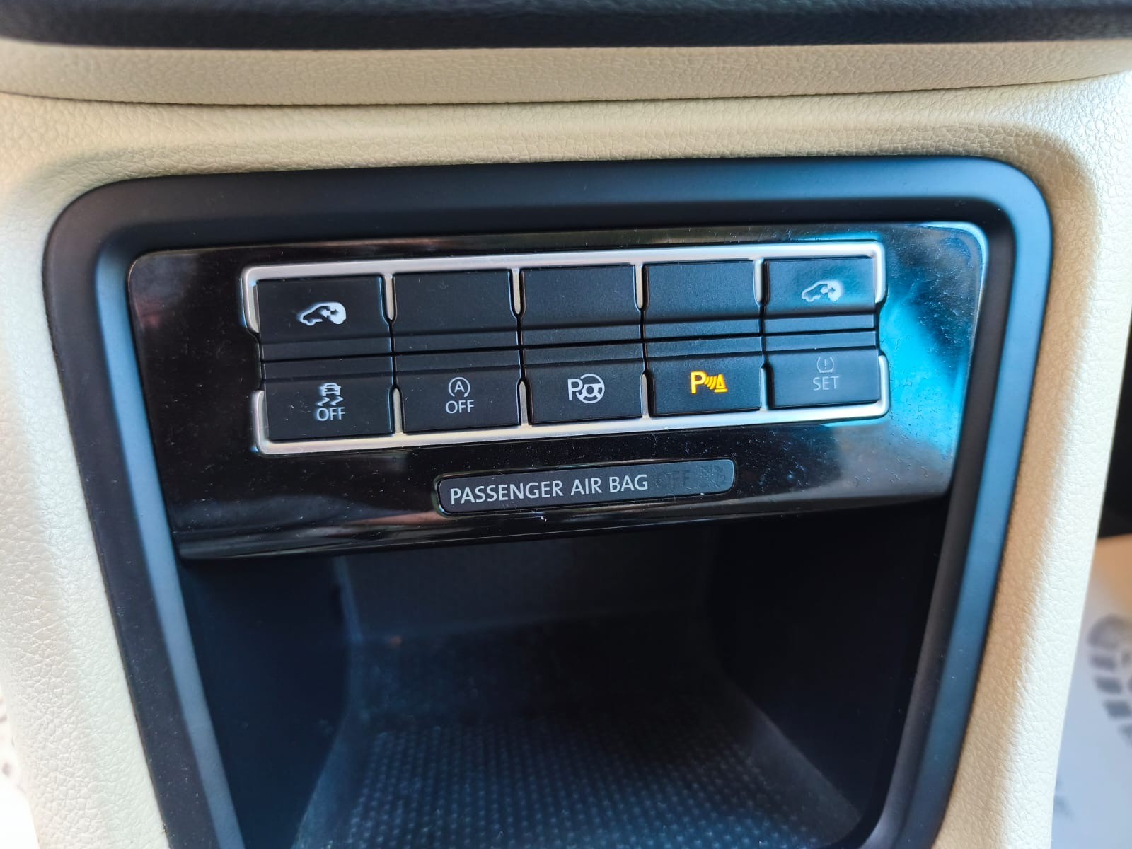 VW Sharan 2.0 TDI BlueMotion Technology Highline DSG-image-20