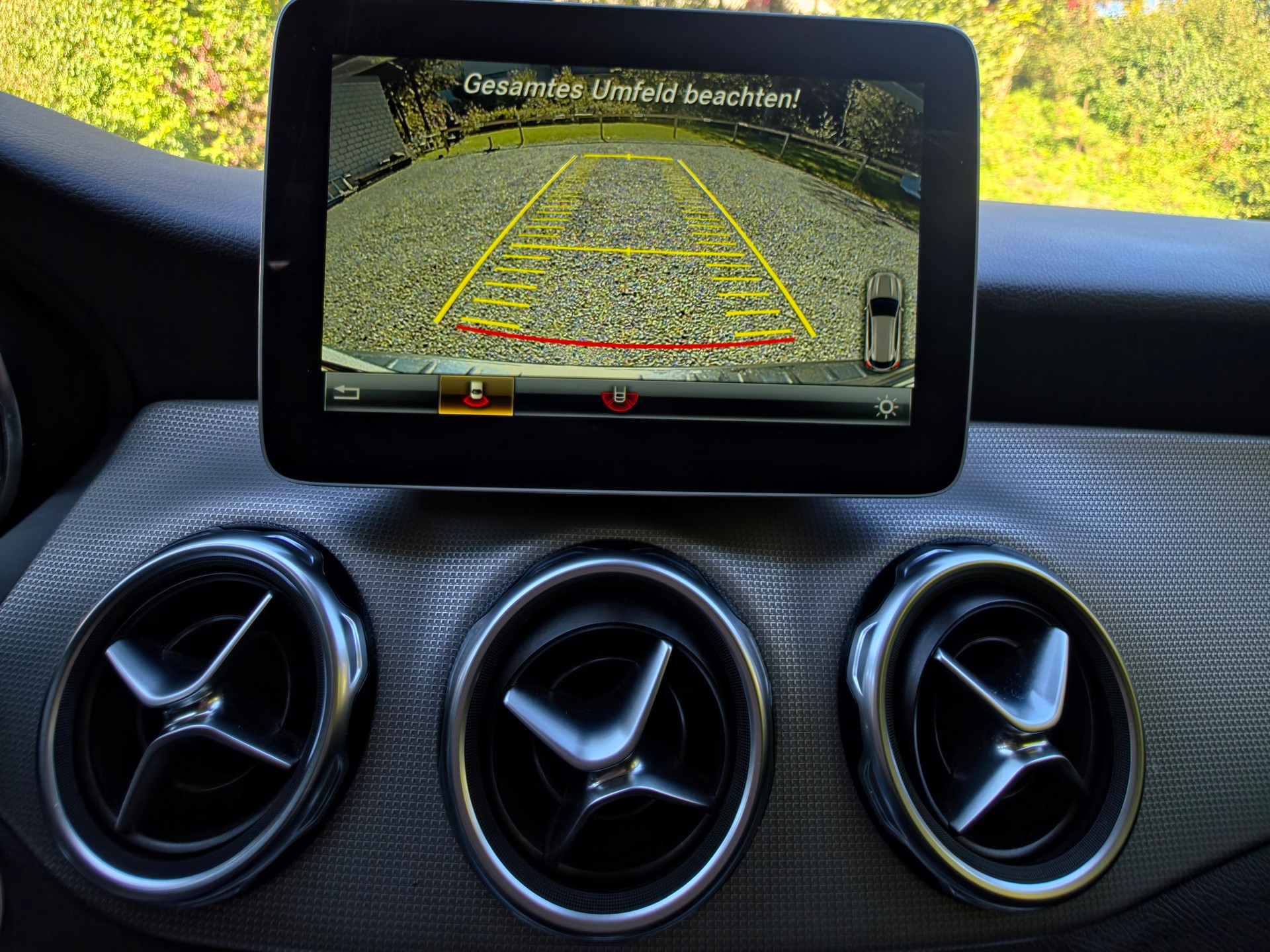 MERCEDES-BENZ GLA 200 Night Star 7G-DCT-image-7