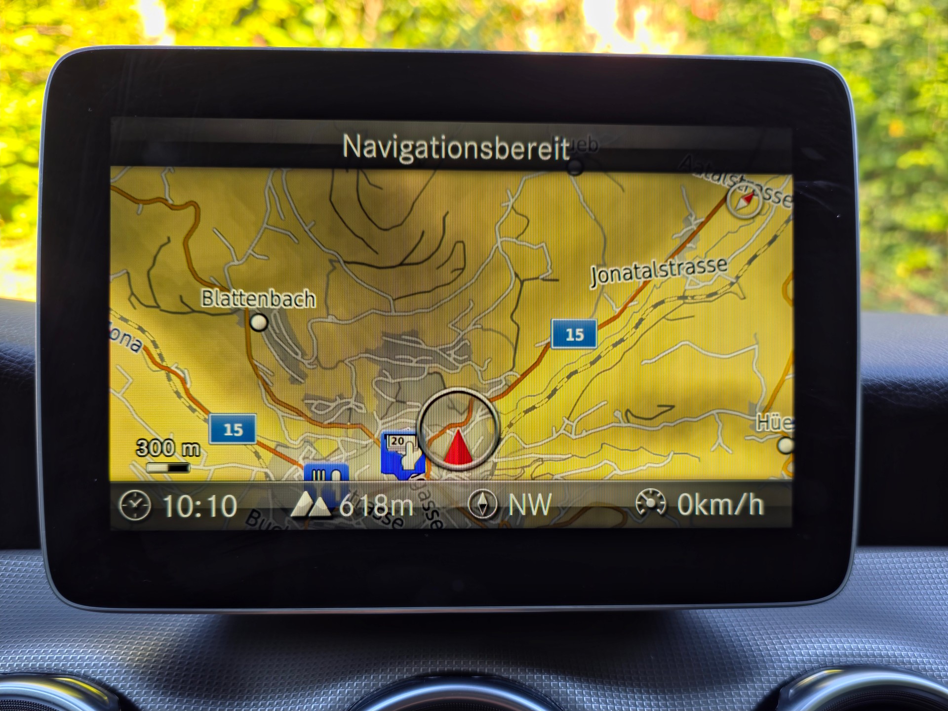 MERCEDES-BENZ GLA 200 Night Star 7G-DCT-image-11