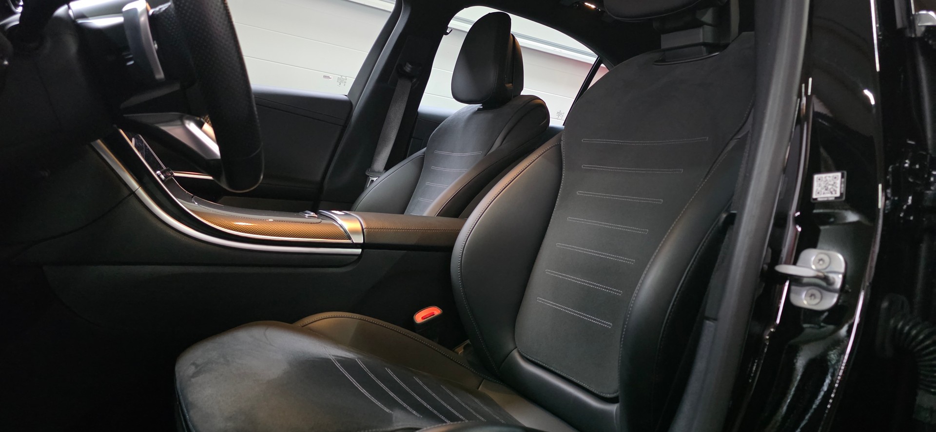 MERCEDES-BENZ C 220 d AMG Line *Anhängerkupplung*Aktiver Spurhalte-&Bremsassistent*Rückfahrkamera*Ambientebeleuchtung*-image-9