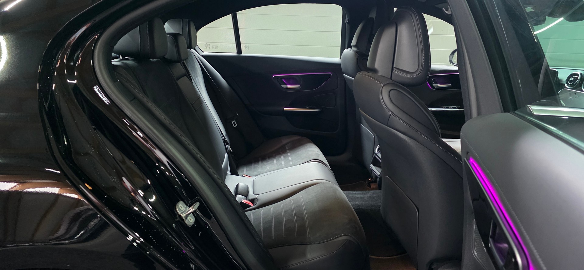 MERCEDES-BENZ C 220 d AMG Line *Anhängerkupplung*Aktiver Spurhalte-&Bremsassistent*Rückfahrkamera*Ambientebeleuchtung*-image-25