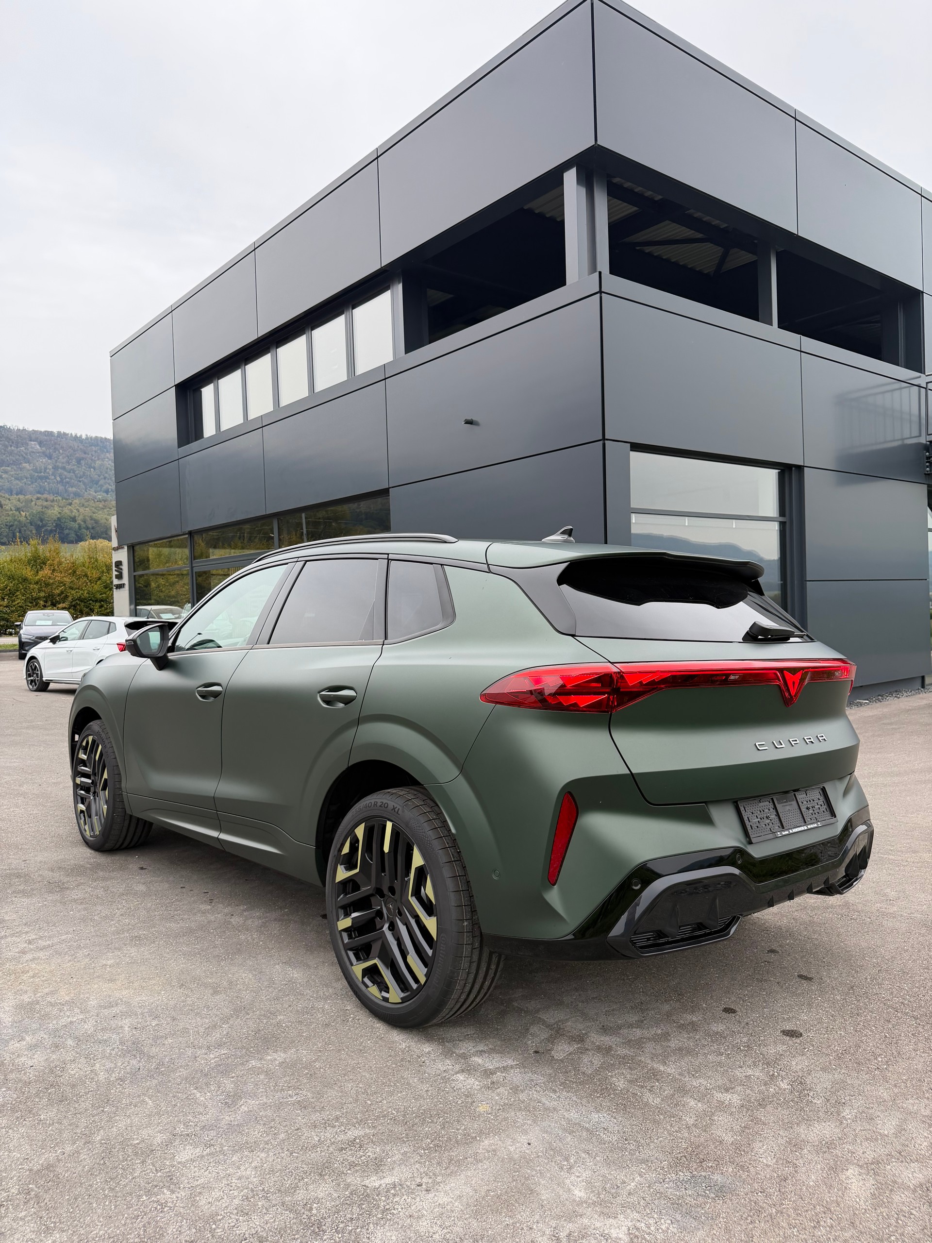 CUPRA TERRAMAR TRIBE EDITION / PRIME EDITION SERVICES GRATUITS 5 ANS / 100'000 KMS LIQUIDES INCLUS-image-4