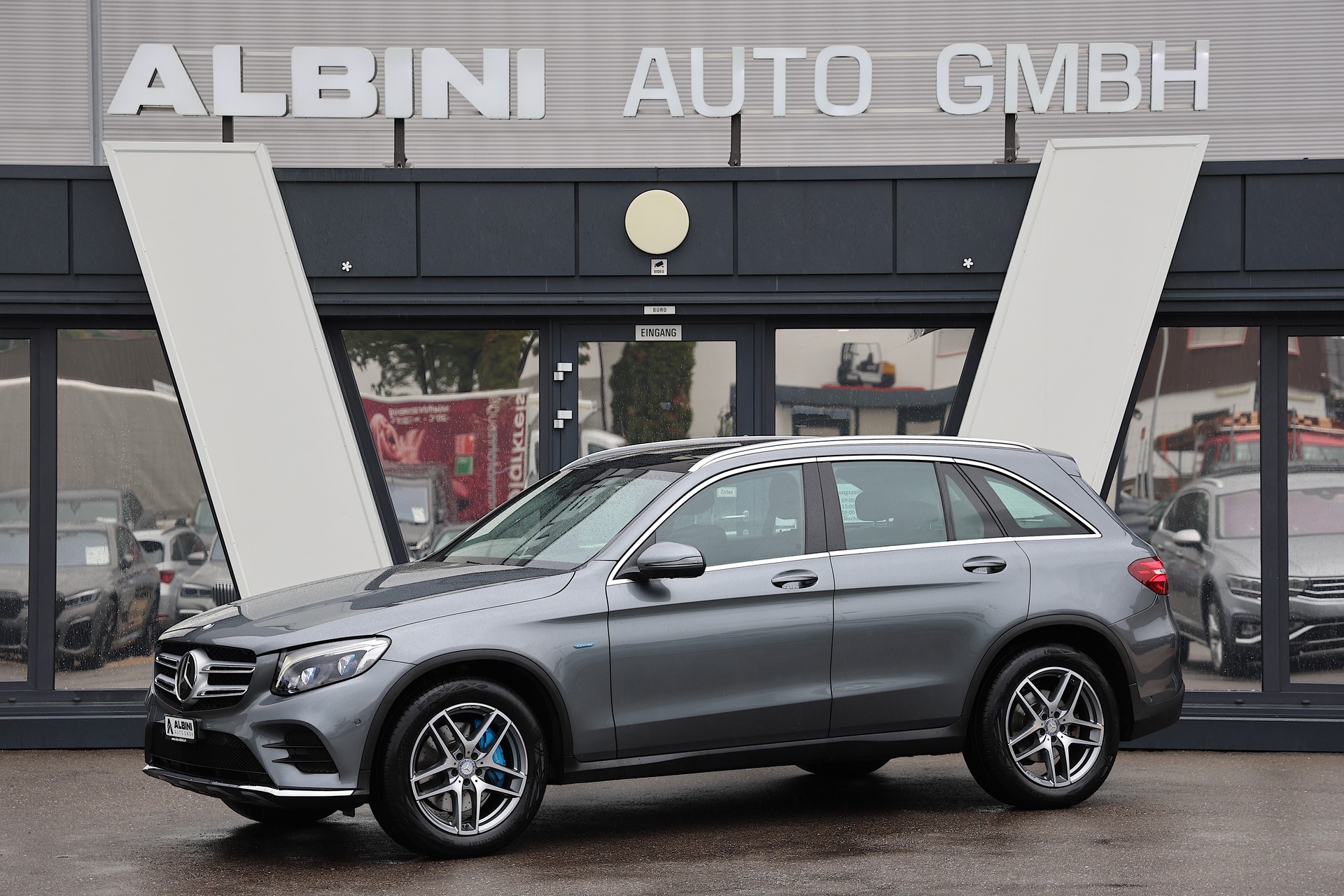 MERCEDES-BENZ GLC 350 e AMG Line 4m
