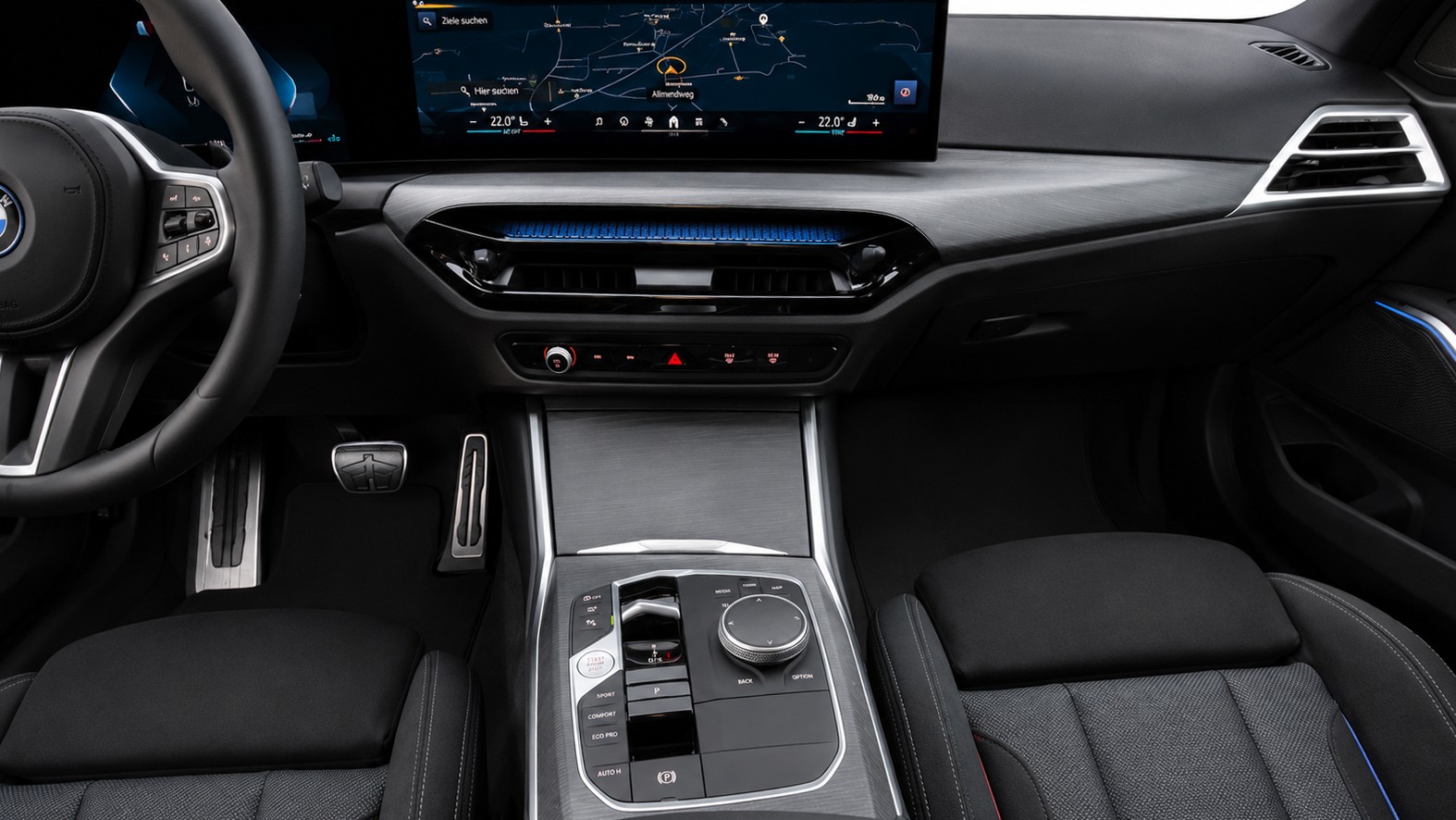 BMW 320d xDrive 48V Touring Steptronic M Sport-image-7
