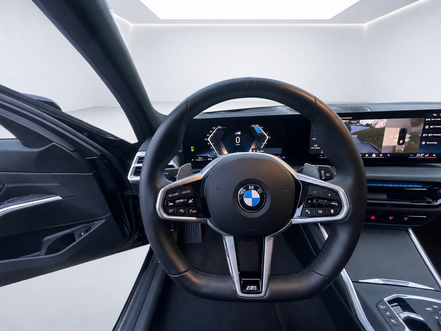 BMW 320d xDrive 48V Touring Steptronic M Sport-image-11