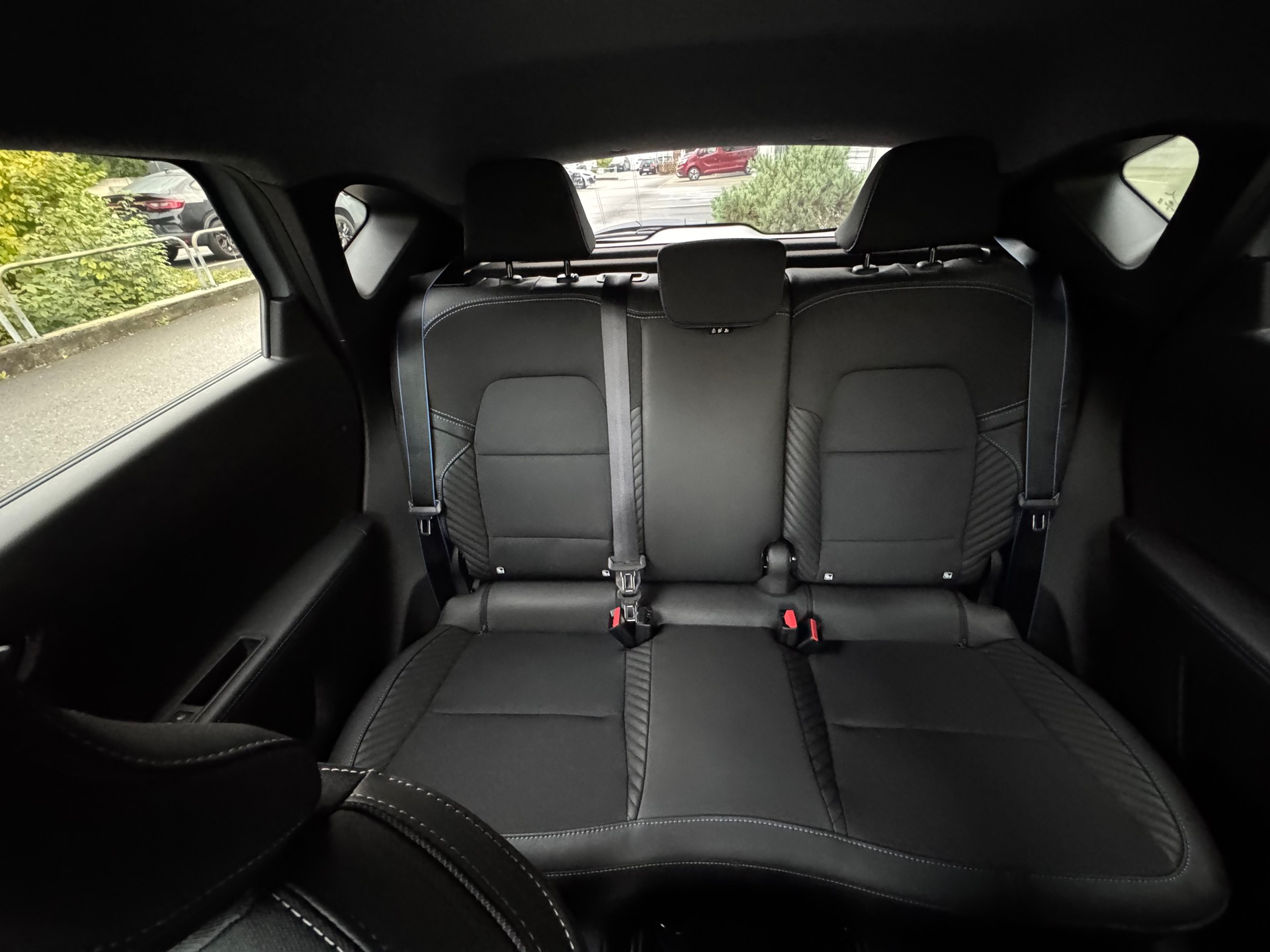 RENAULT Captur 1.8 E-Tech 160 Esprit Alpine DHT-image-14