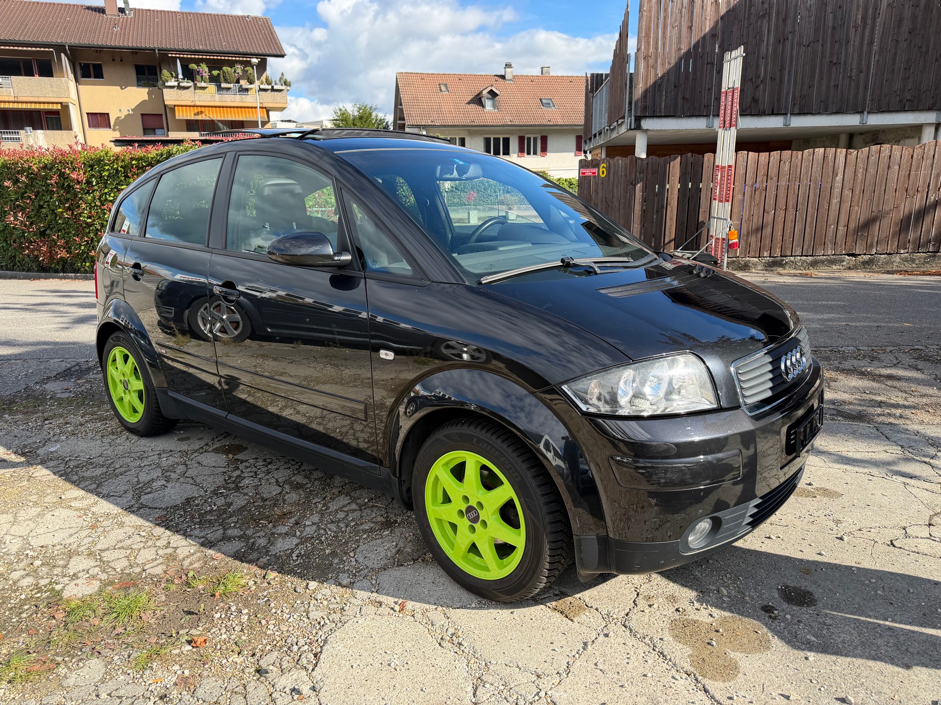 AUDI A2 1.6 FSI S-line -ab Mfk-showroom-element-1
