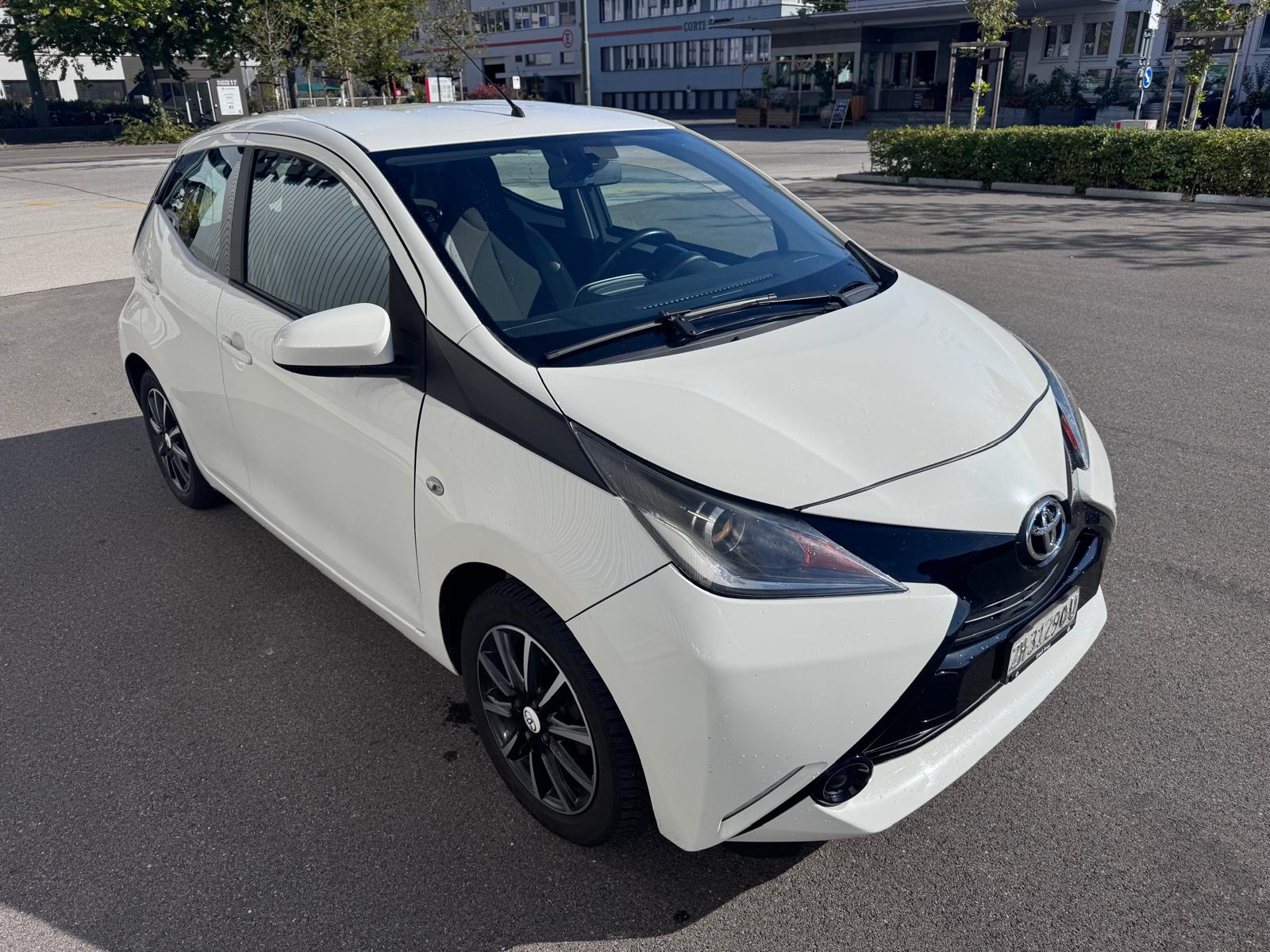 TOYOTA Aygo 1.0 VVT-i x-wave MultiMode-image-2