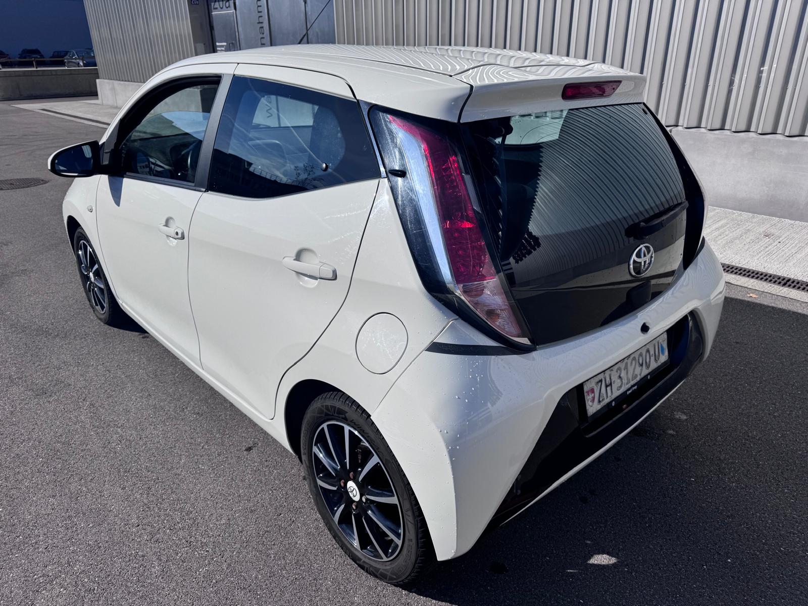 TOYOTA Aygo 1.0 VVT-i x-wave MultiMode-image-5