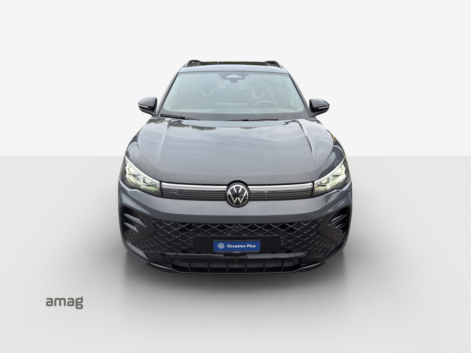 VW Tiguan 2.0 TSI DSG R-Line 4Motion-image-6