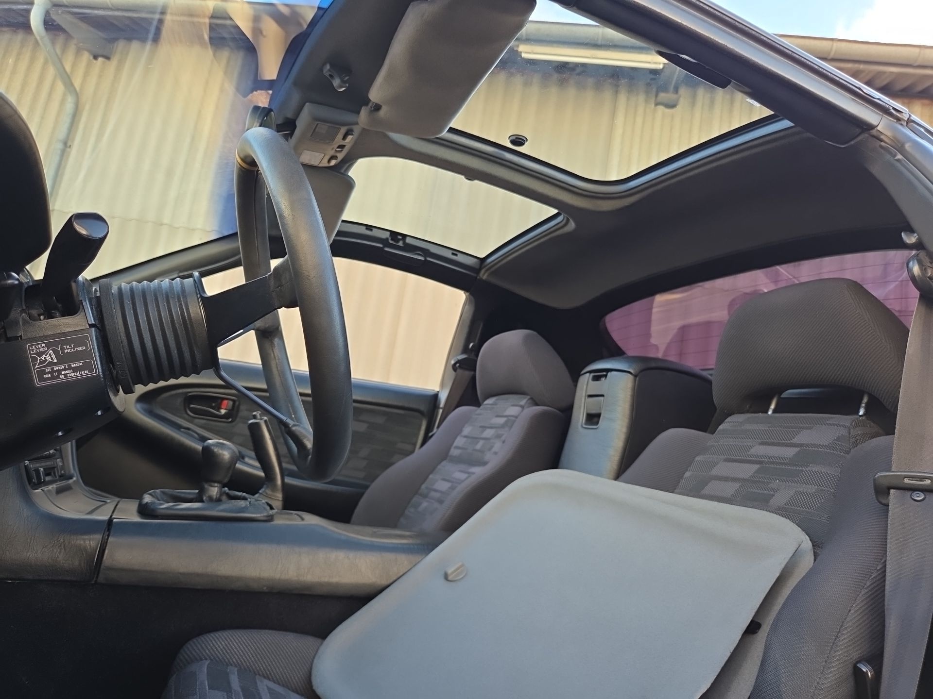 TOYOTA MR2 2.0-image-9