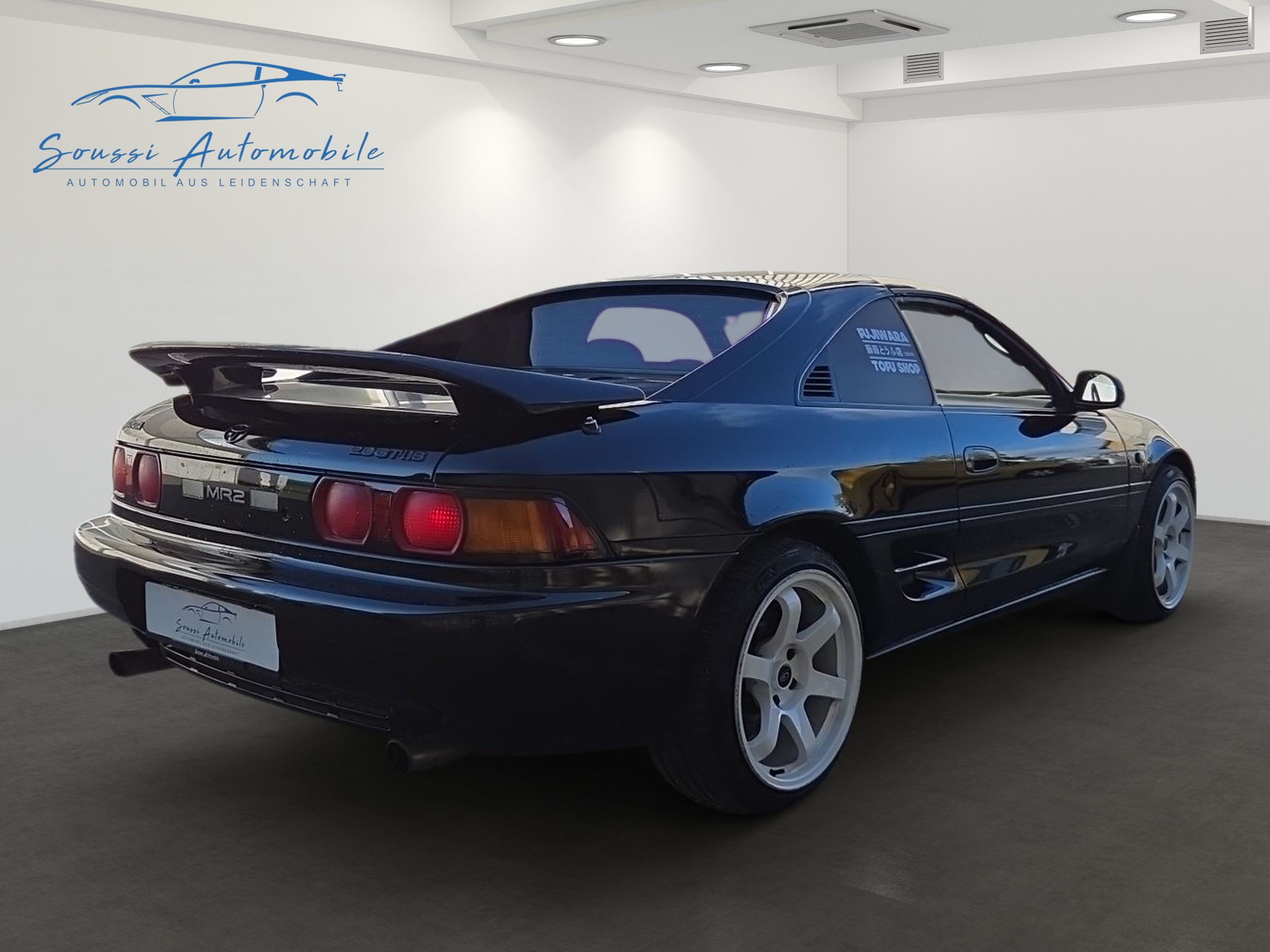 TOYOTA MR2 2.0-image-2