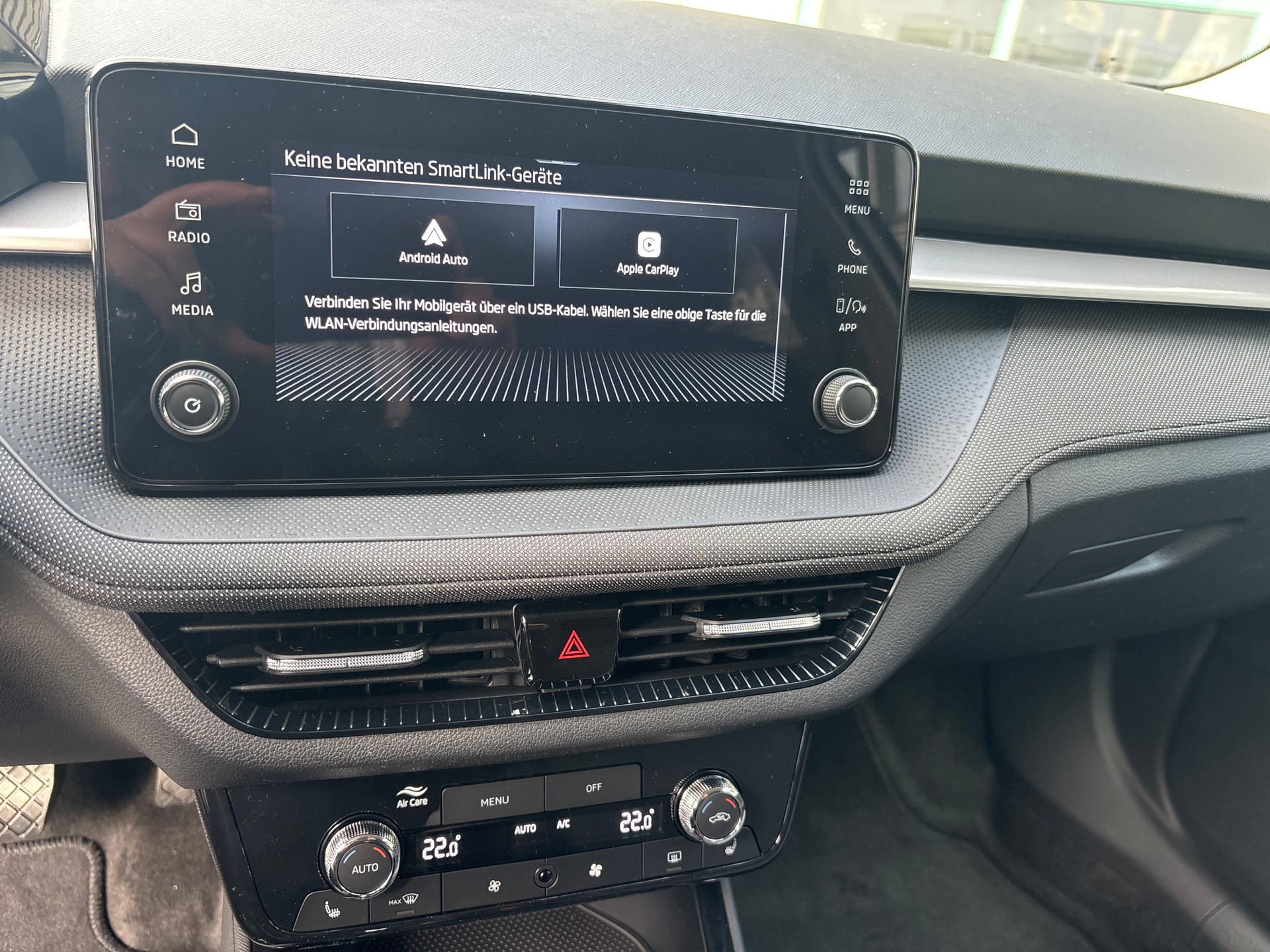 SKODA Fabia 1.0 TSI Selection DSG-image-12