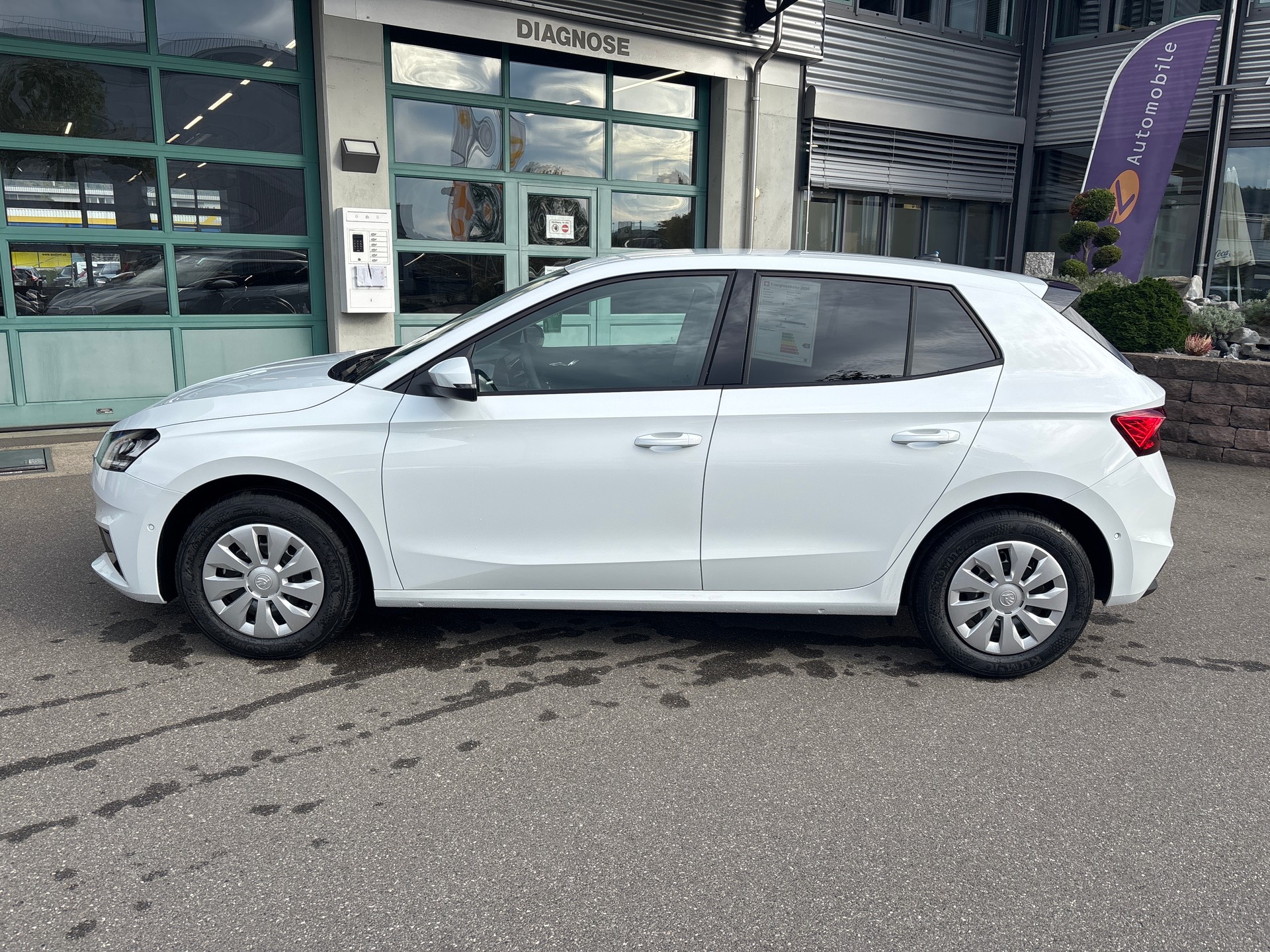 SKODA Fabia 1.0 TSI Selection DSG-image-9