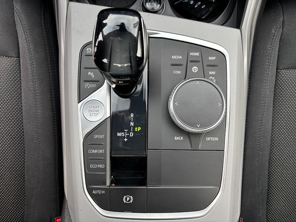 BMW 318d Steptronic-image-13