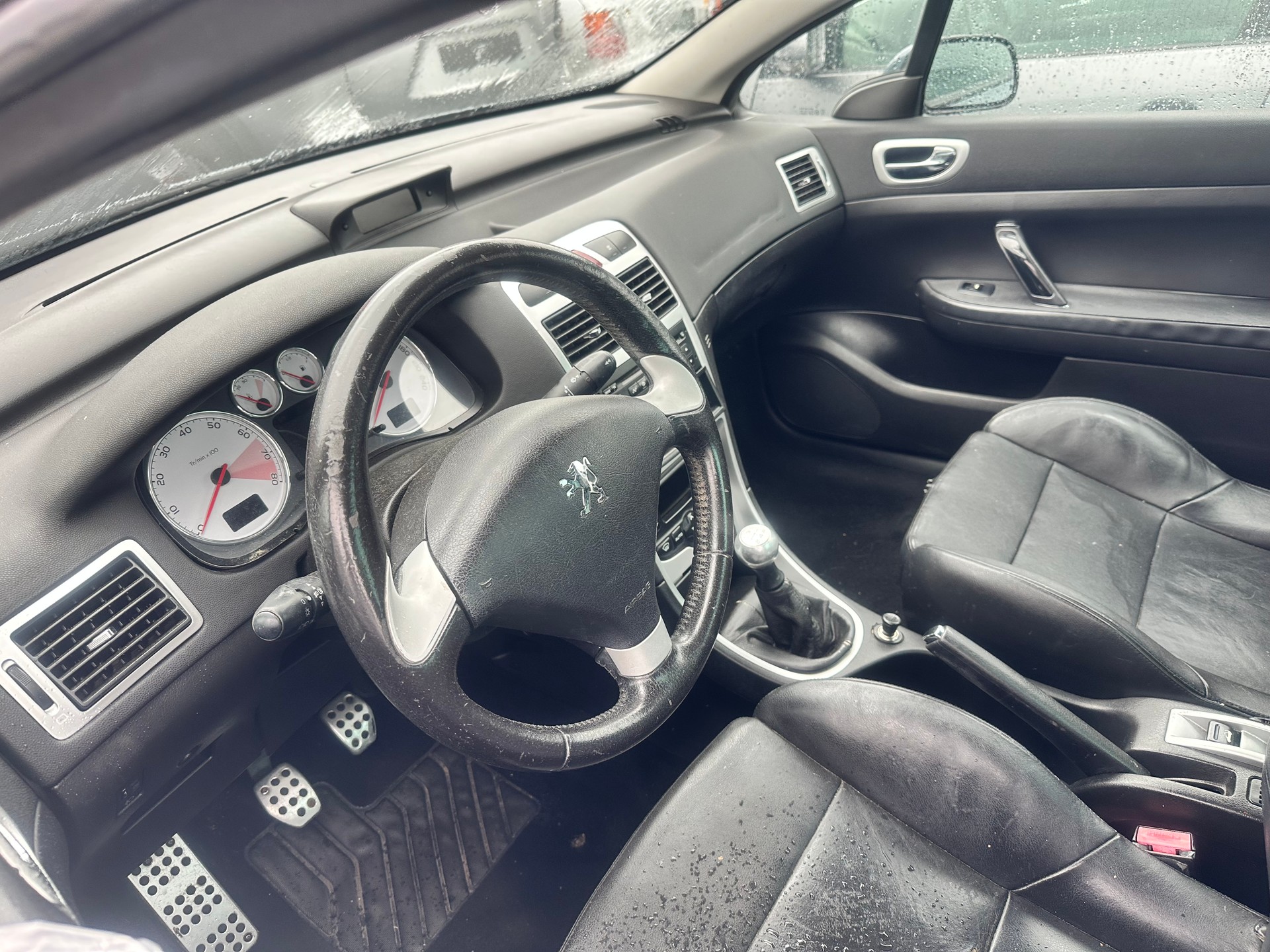 PEUGEOT 307 CC 2.0 16V-image-5