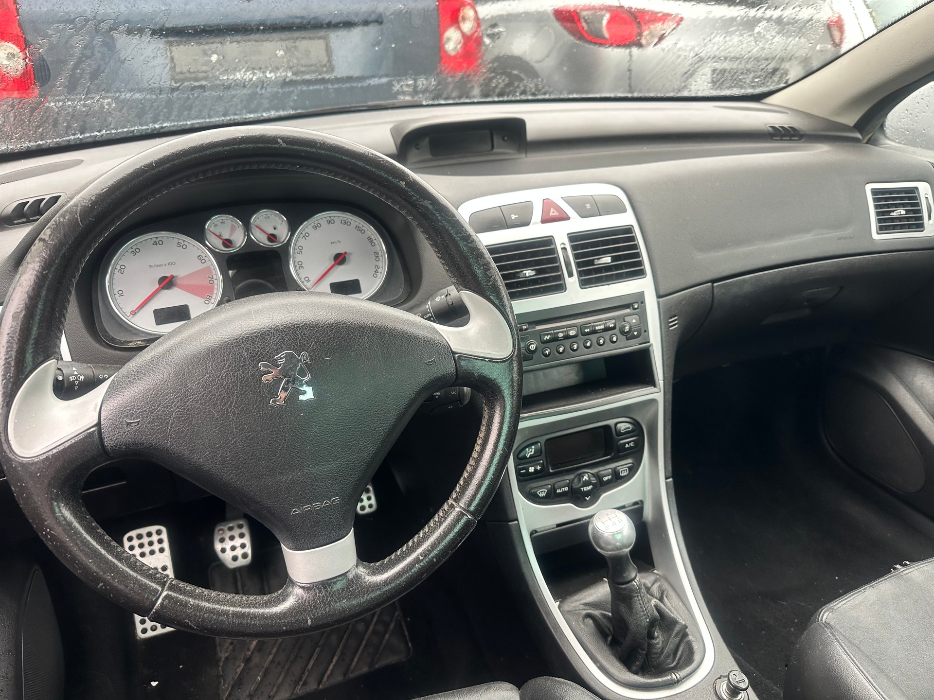 PEUGEOT 307 CC 2.0 16V-image-4