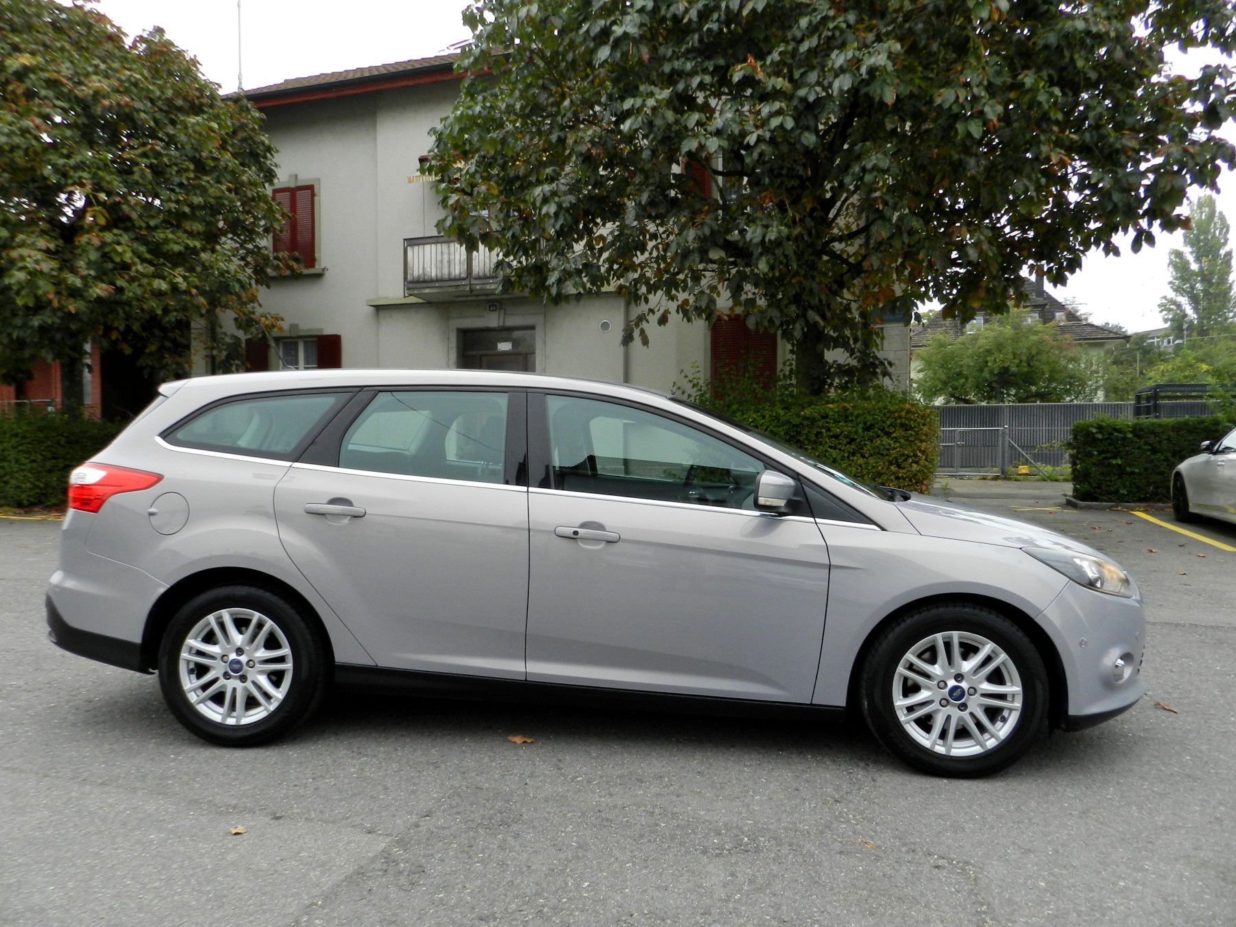 FORD Focus 2.0 TDCi Titanium PowerShift-image-5