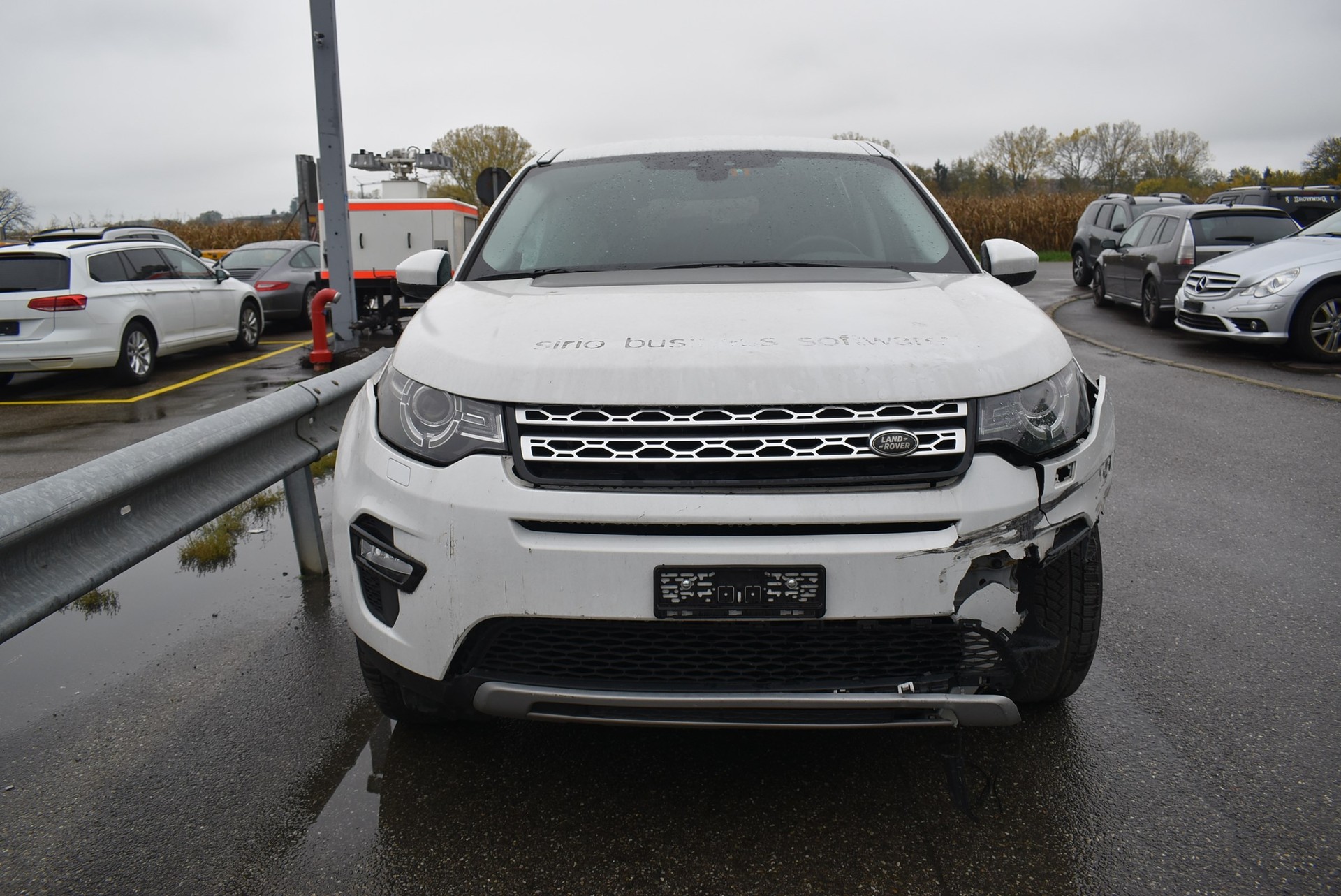 LAND ROVER Discovery Sport 2.0 TD4 HSE-image-0