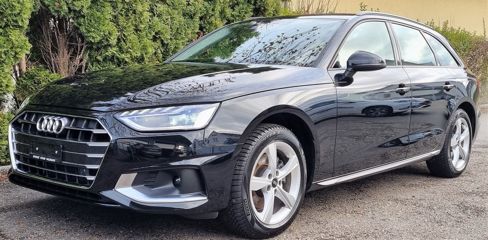 AUDI A4 Avant 35 TDI advanced S-tronic-image-2