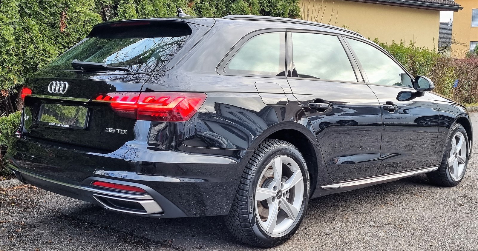 AUDI A4 Avant 35 TDI advanced S-tronic-image-3