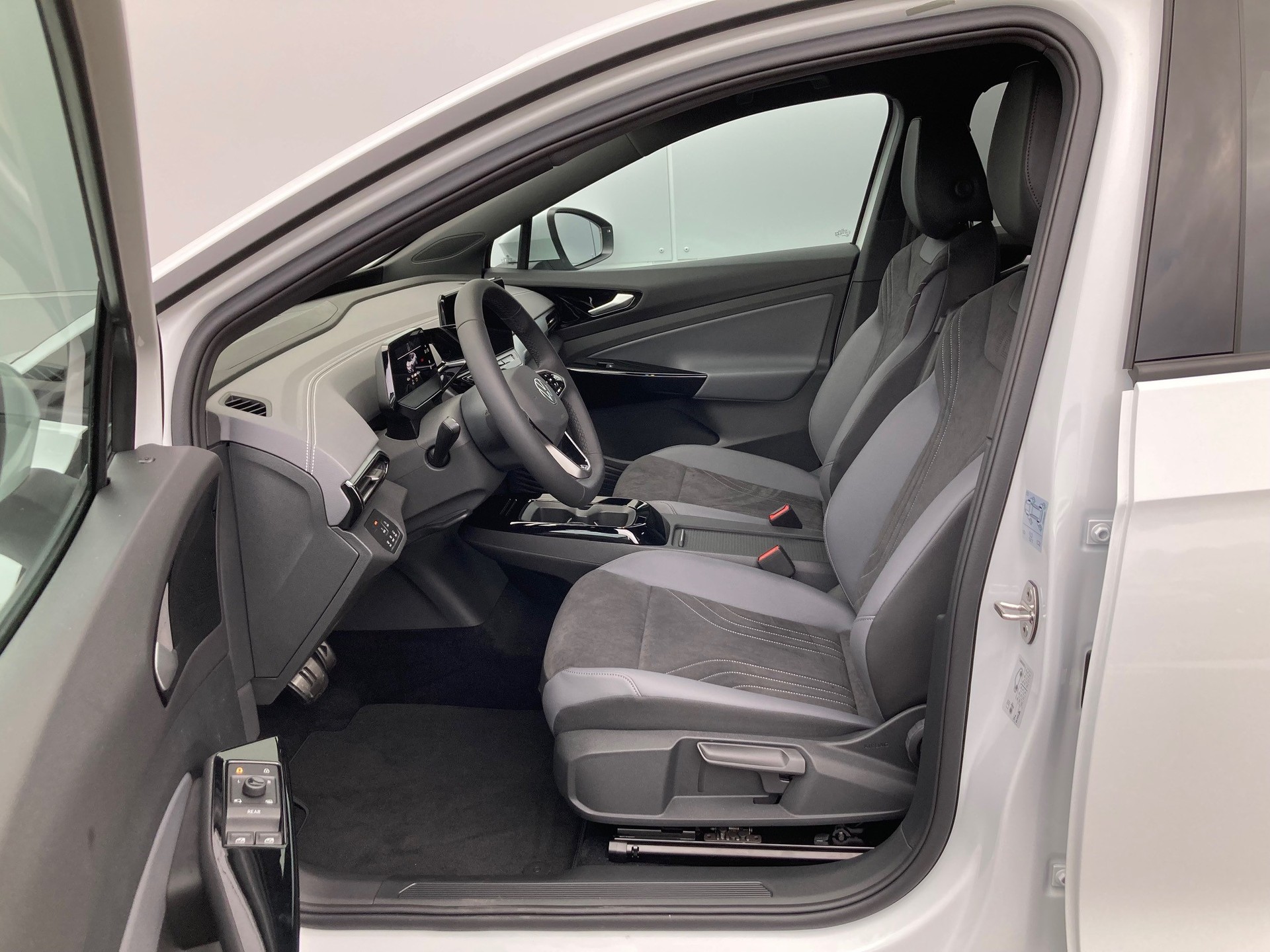 VW ID.4 Pro Performance 77 kWh Life Plus-image-7