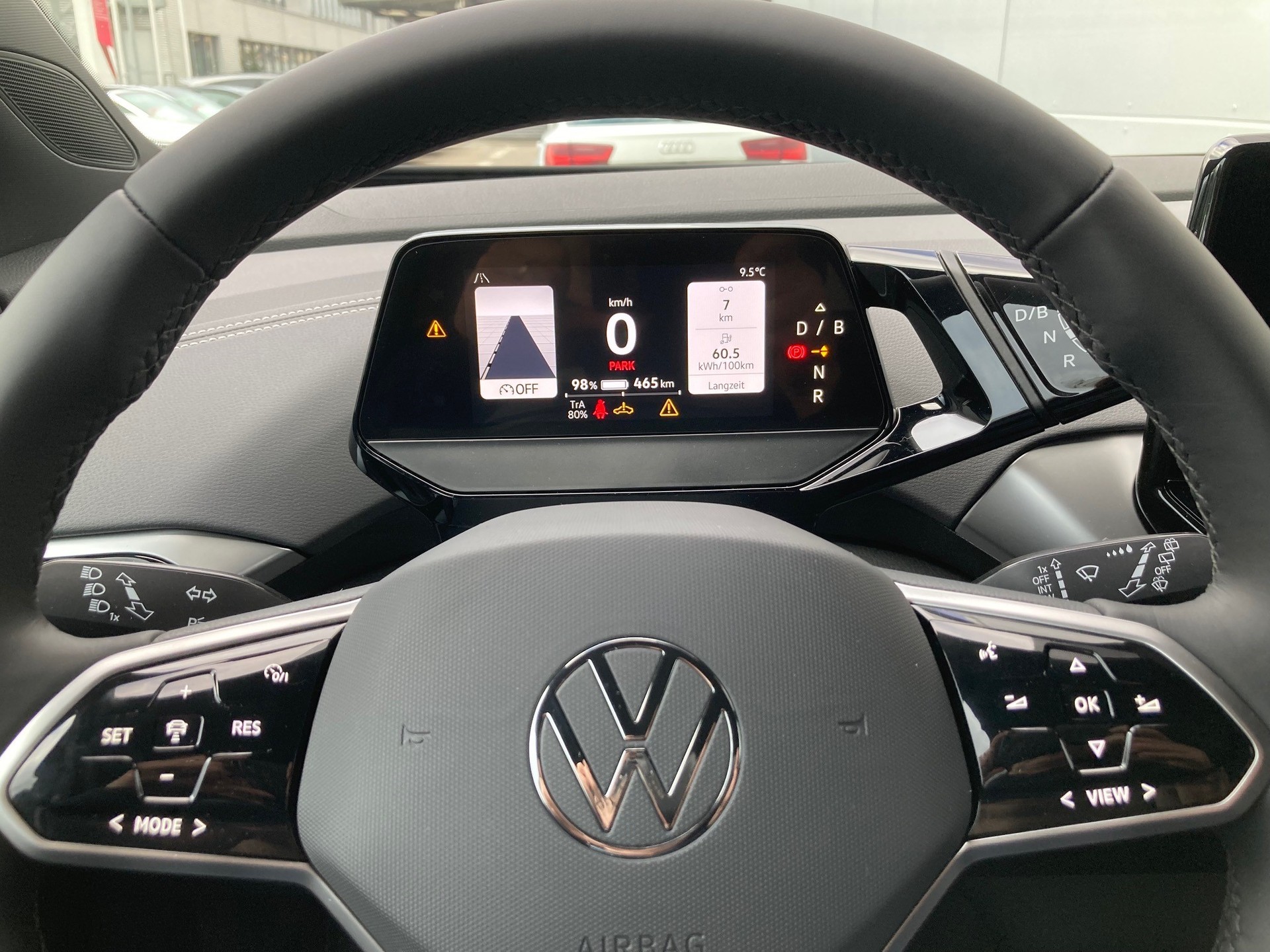 VW ID.4 Pro Performance 77 kWh Life Plus-image-12