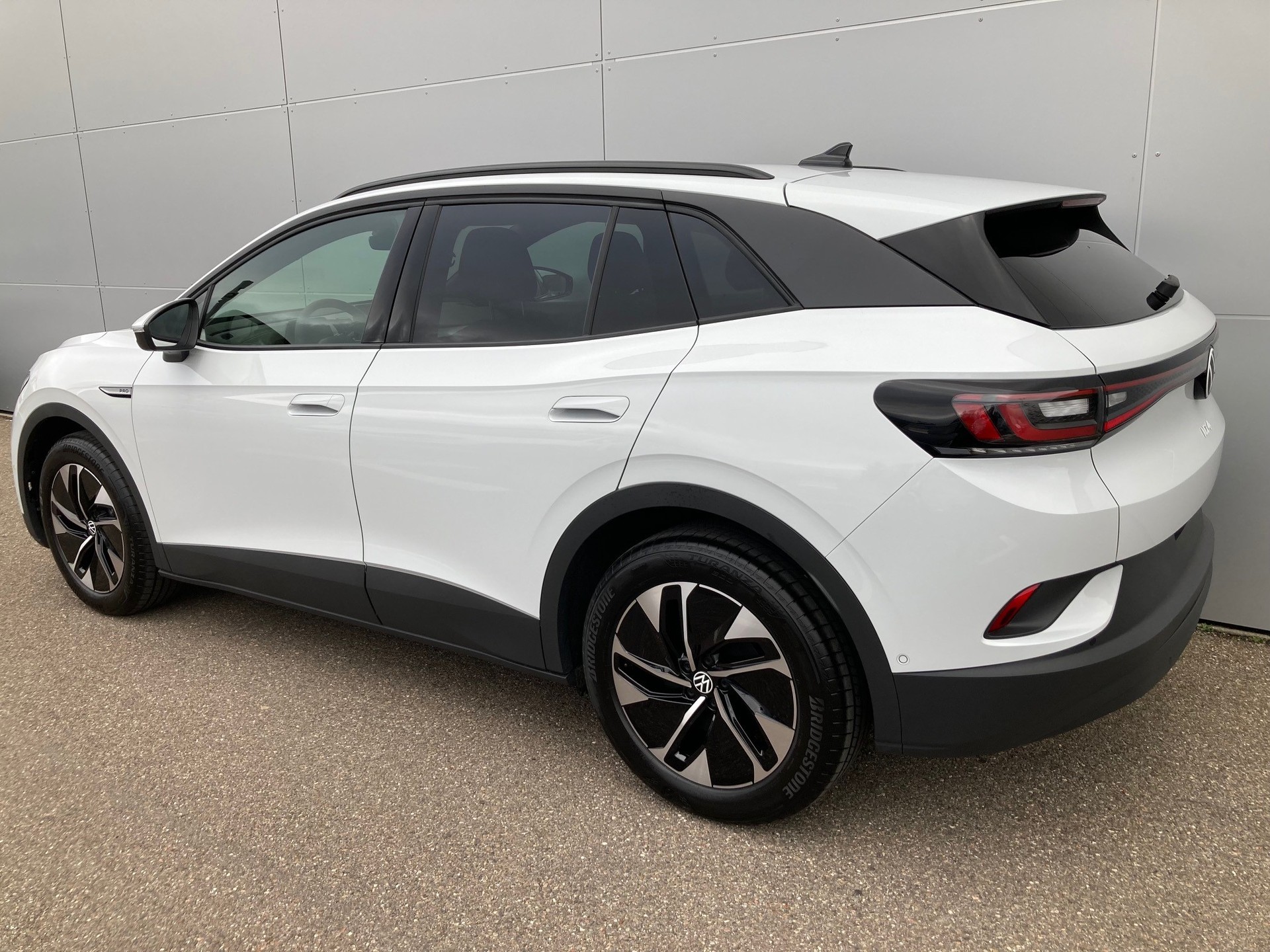 VW ID.4 Pro Performance 77 kWh Life Plus-image-3
