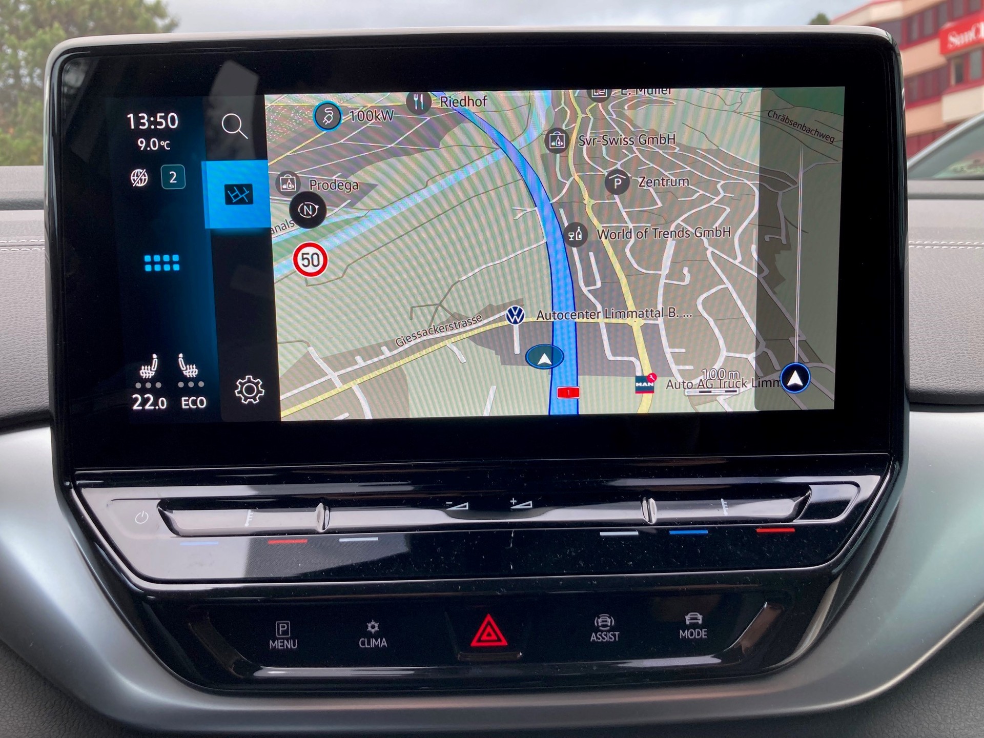 VW ID.4 Pro Performance 77 kWh Life Plus-image-14