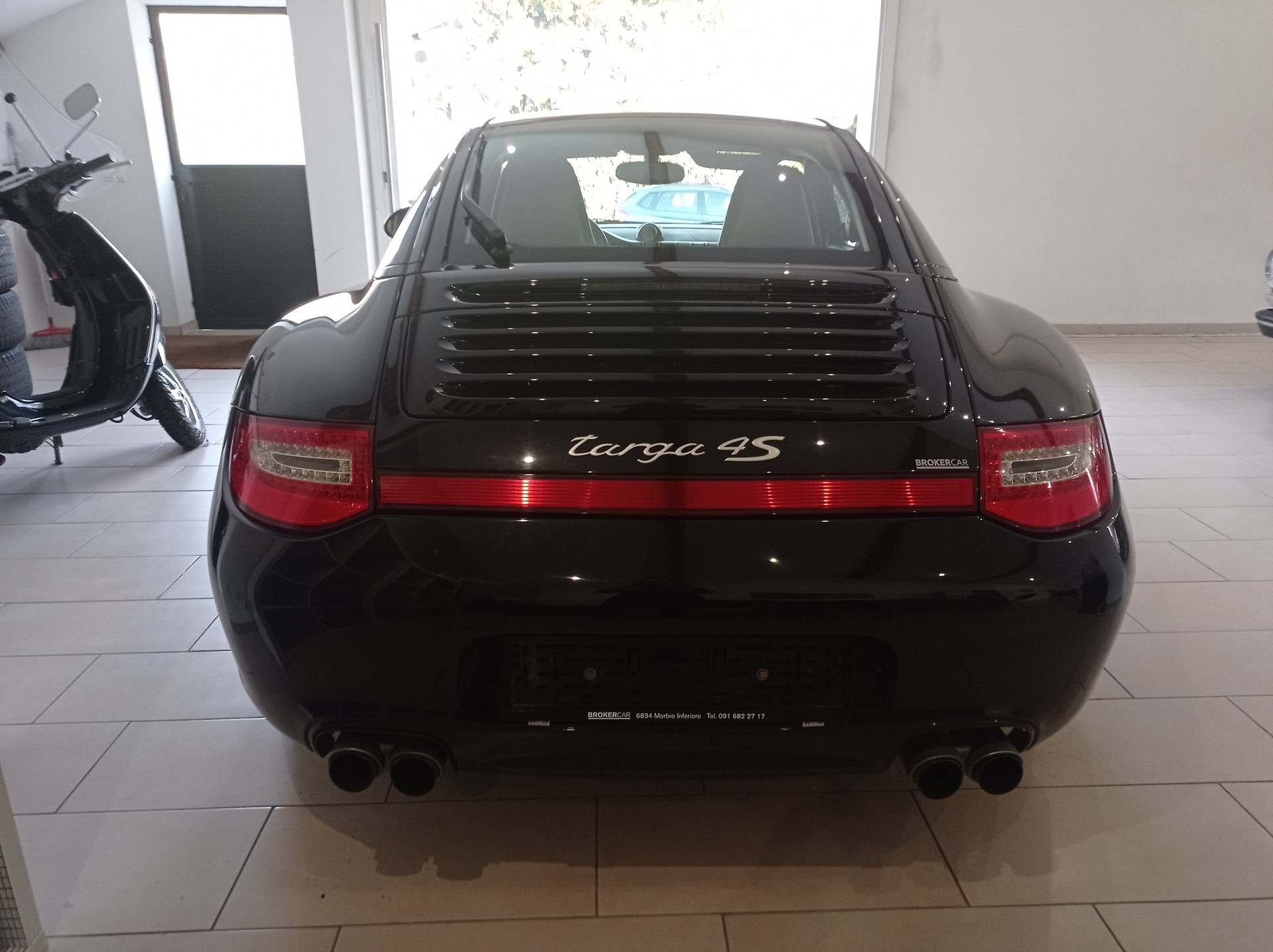 PORSCHE 911 Targa 4S PDK-image-1